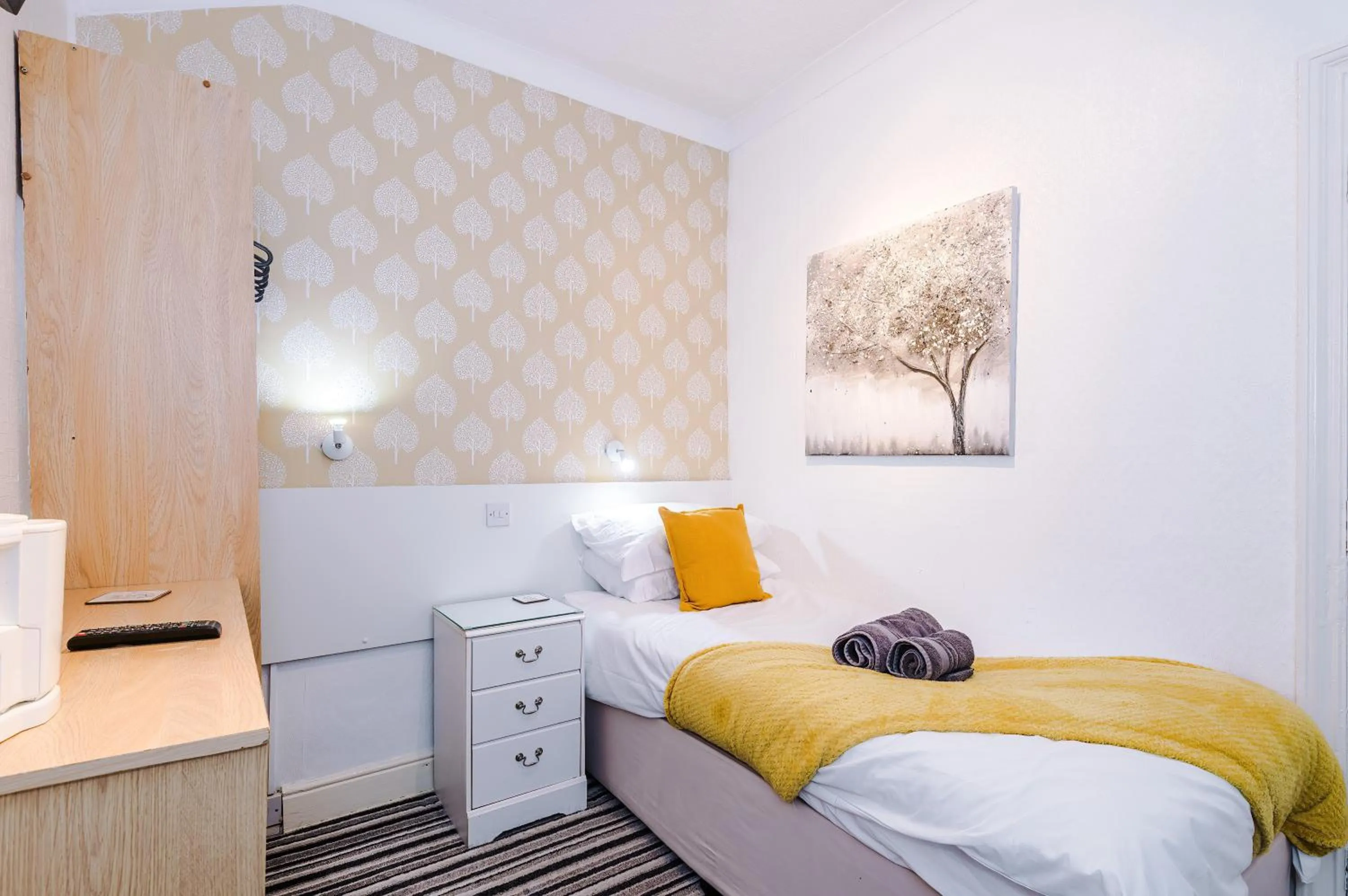 Other, Bed in Blackpool Lodge