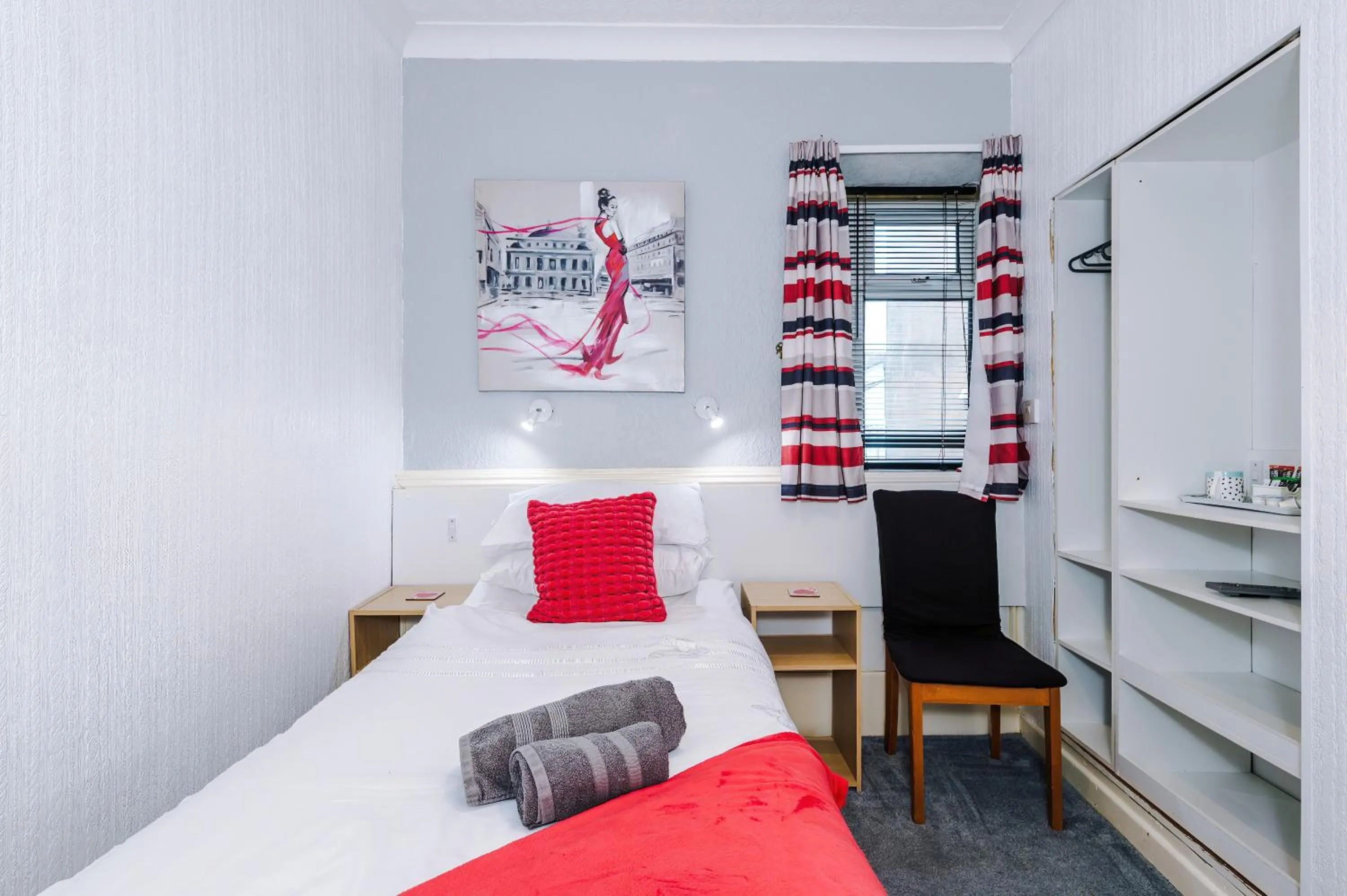 Other, Bed in Blackpool Lodge