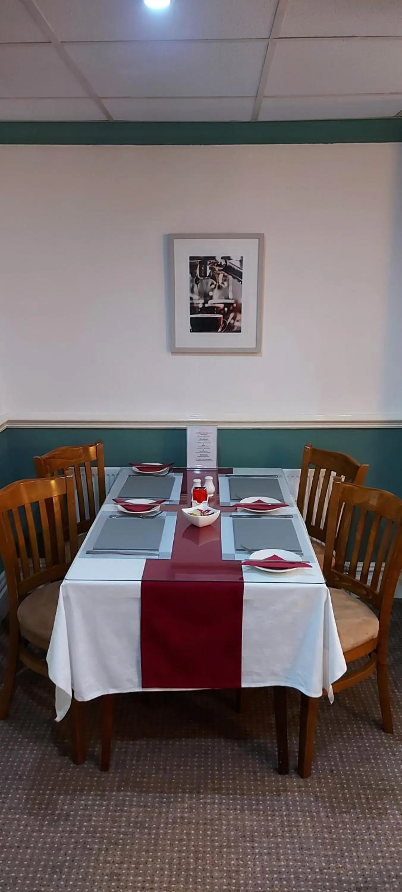 Dining area in Blackpool Lodge