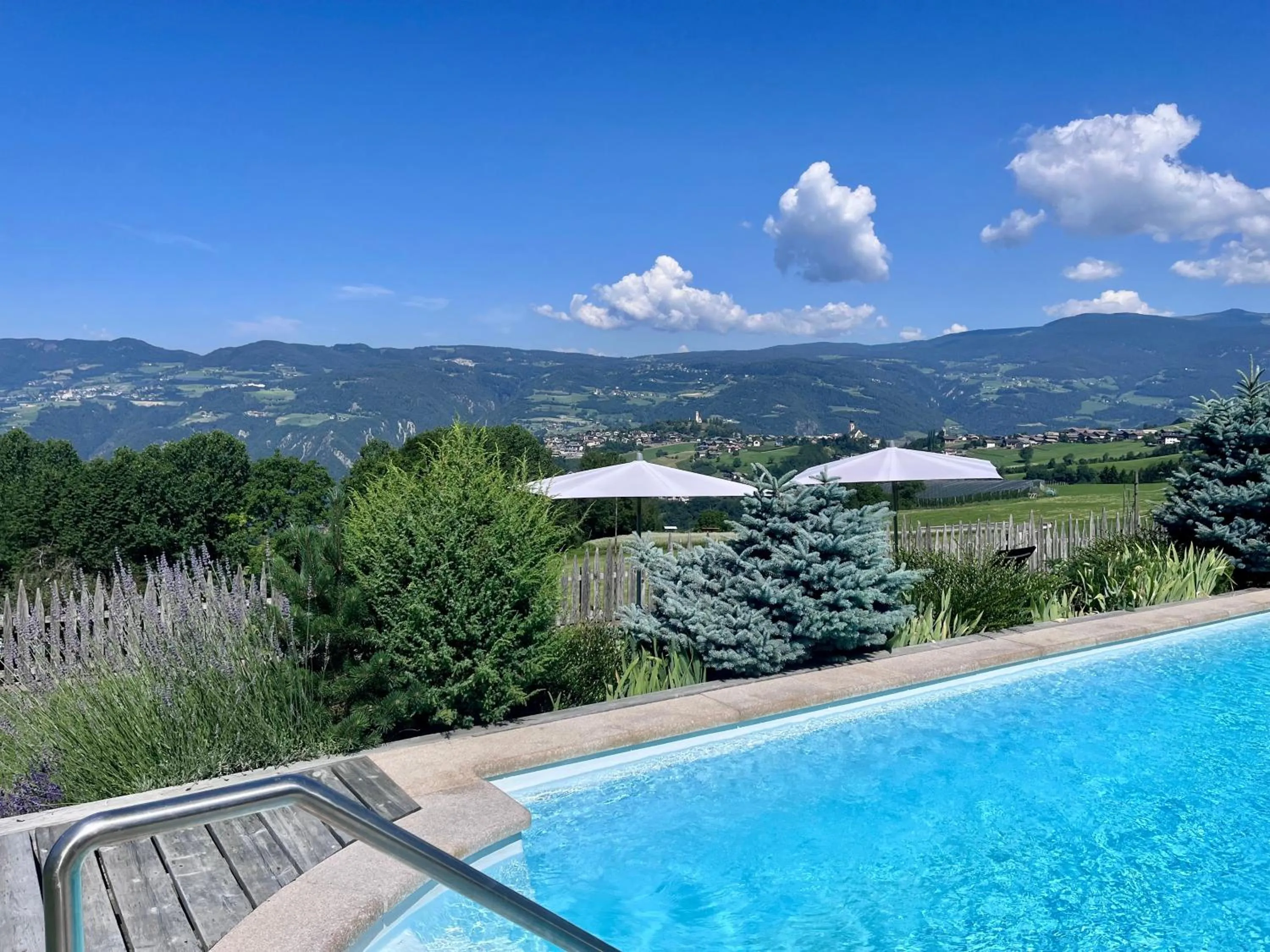 Swimming pool in Hotel Gasthof Kircher