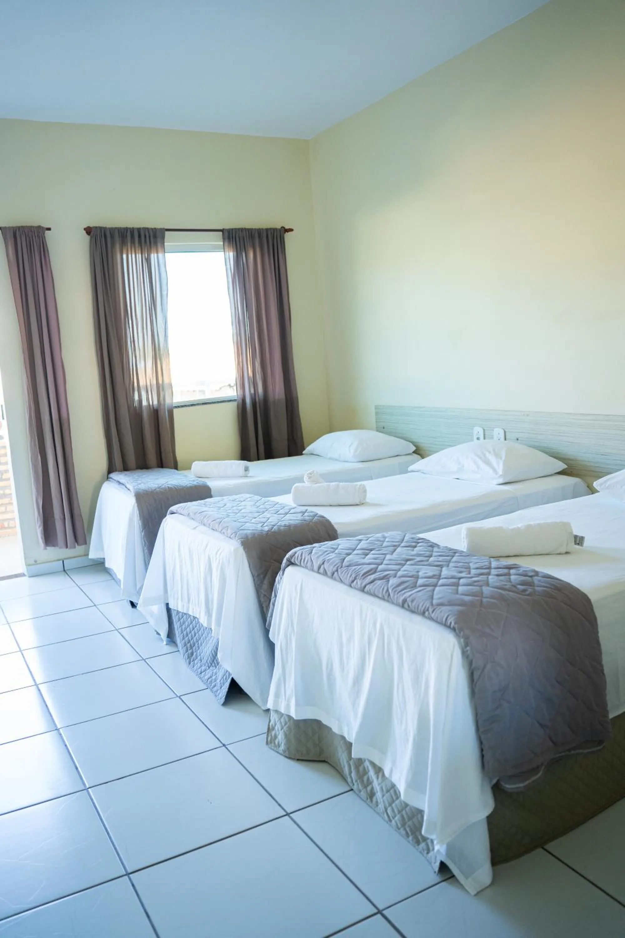 Standard Triple Room in Pousada Aeroporto