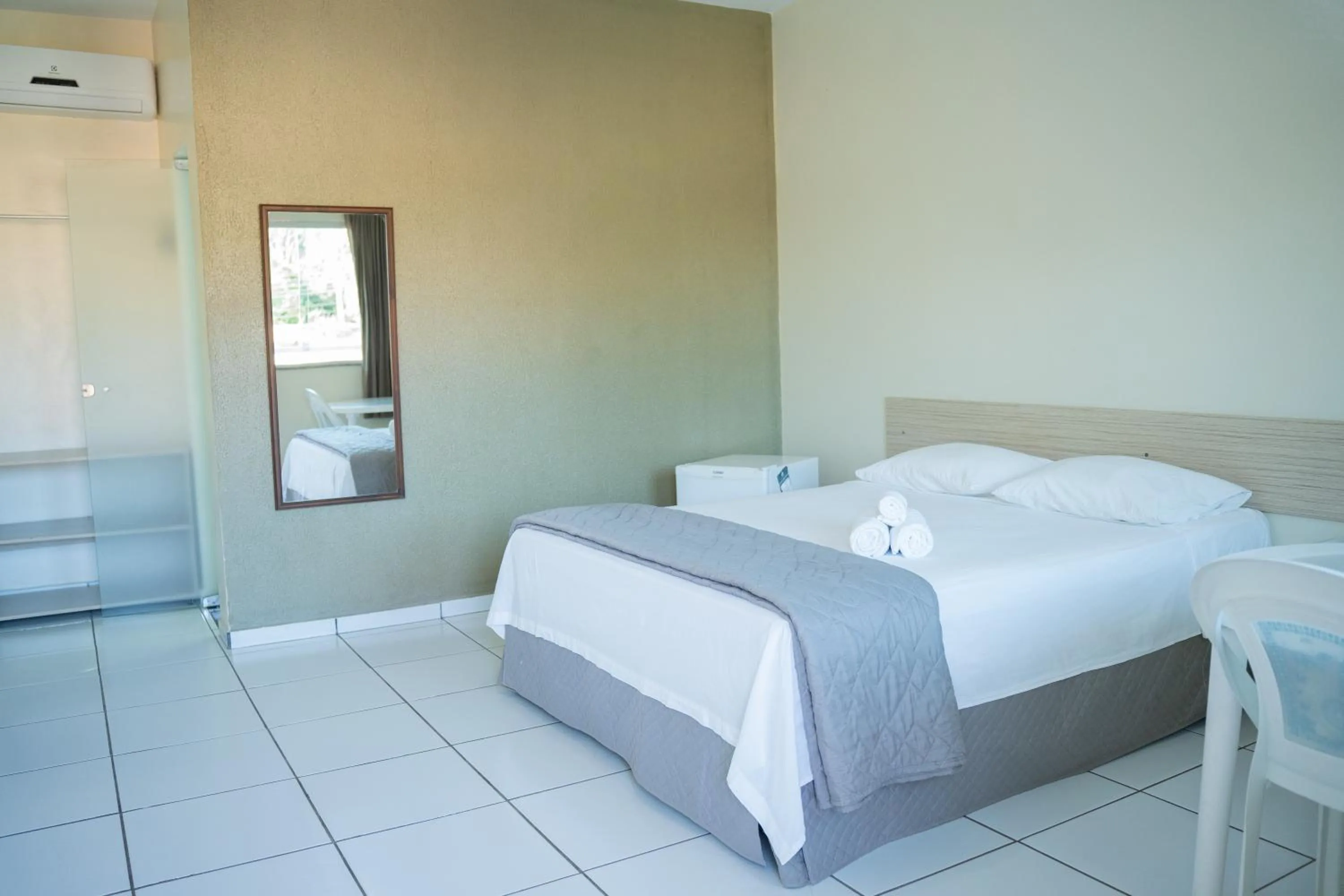 Standard Suite - single occupancy in Pousada Aeroporto