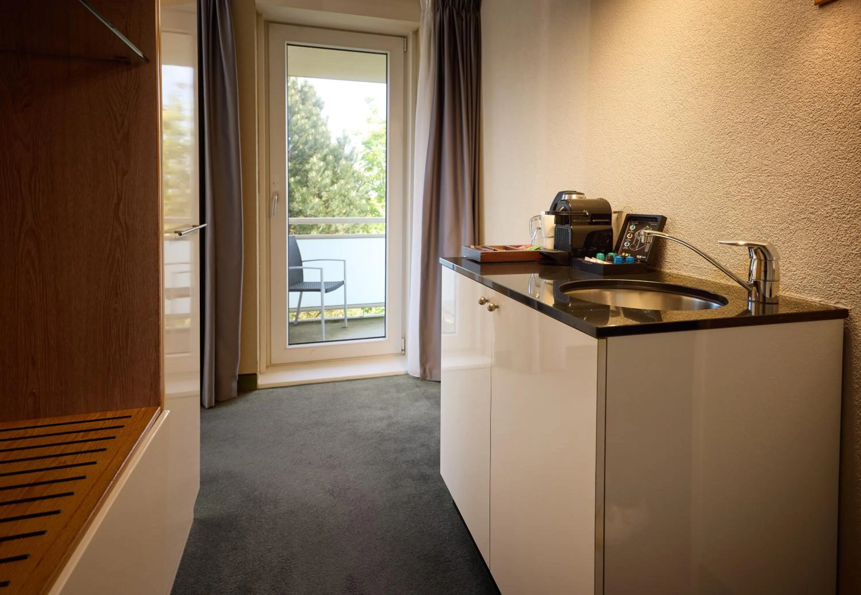 Kitchen or kitchenette in WestCord Hotel Schylge