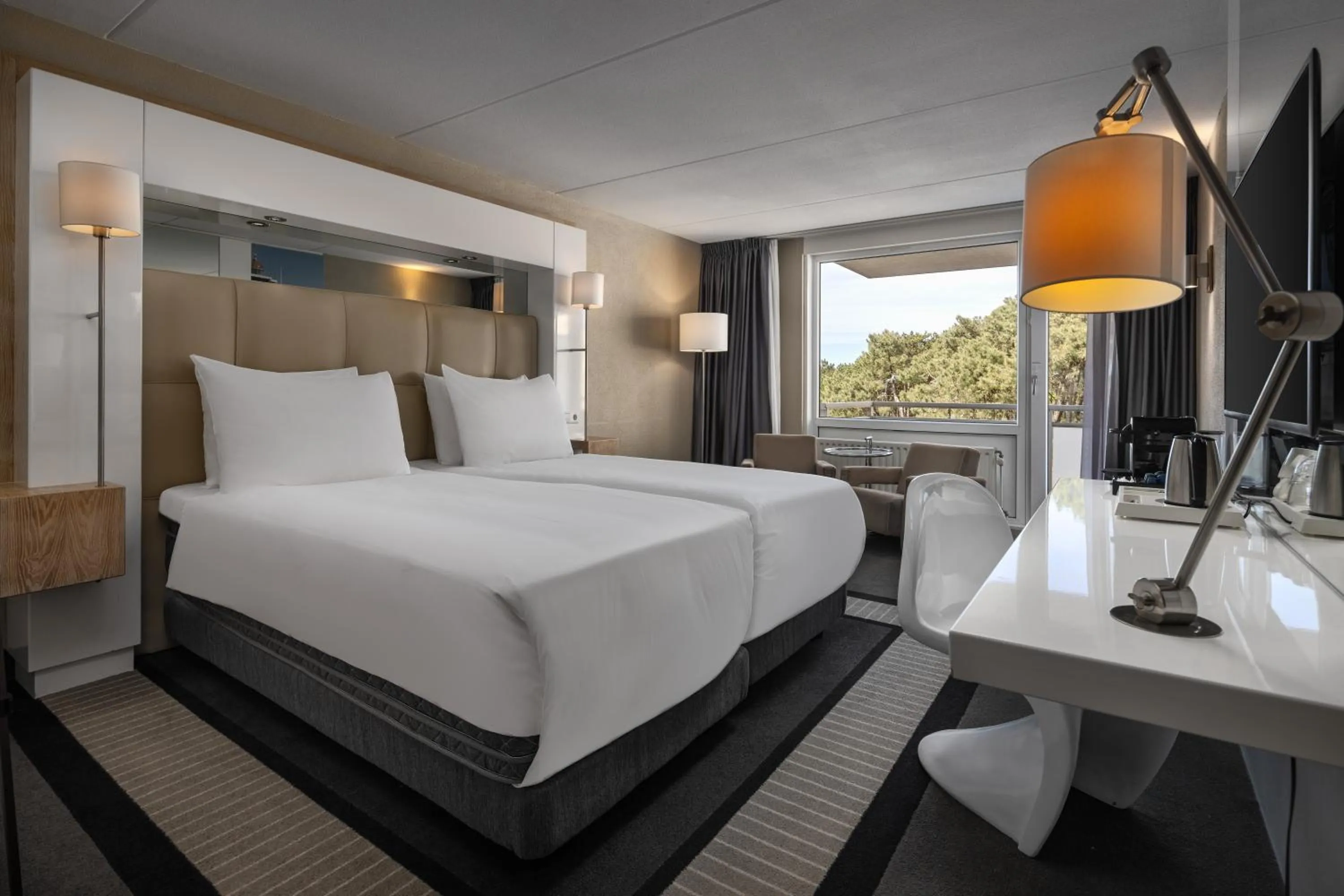 Bathroom, Bed in WestCord Hotel Schylge