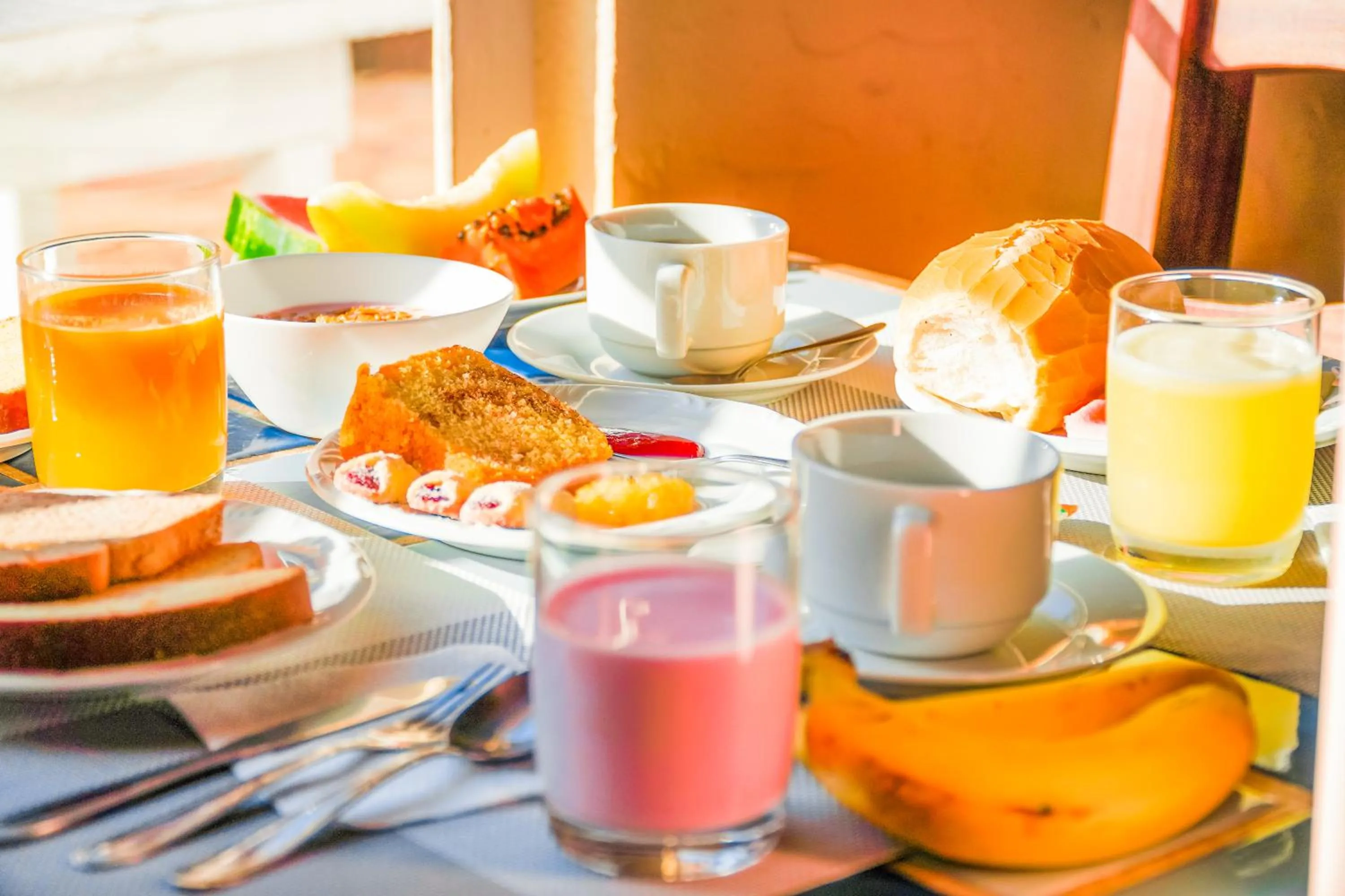 Breakfast in VELINN Pousada Cesar