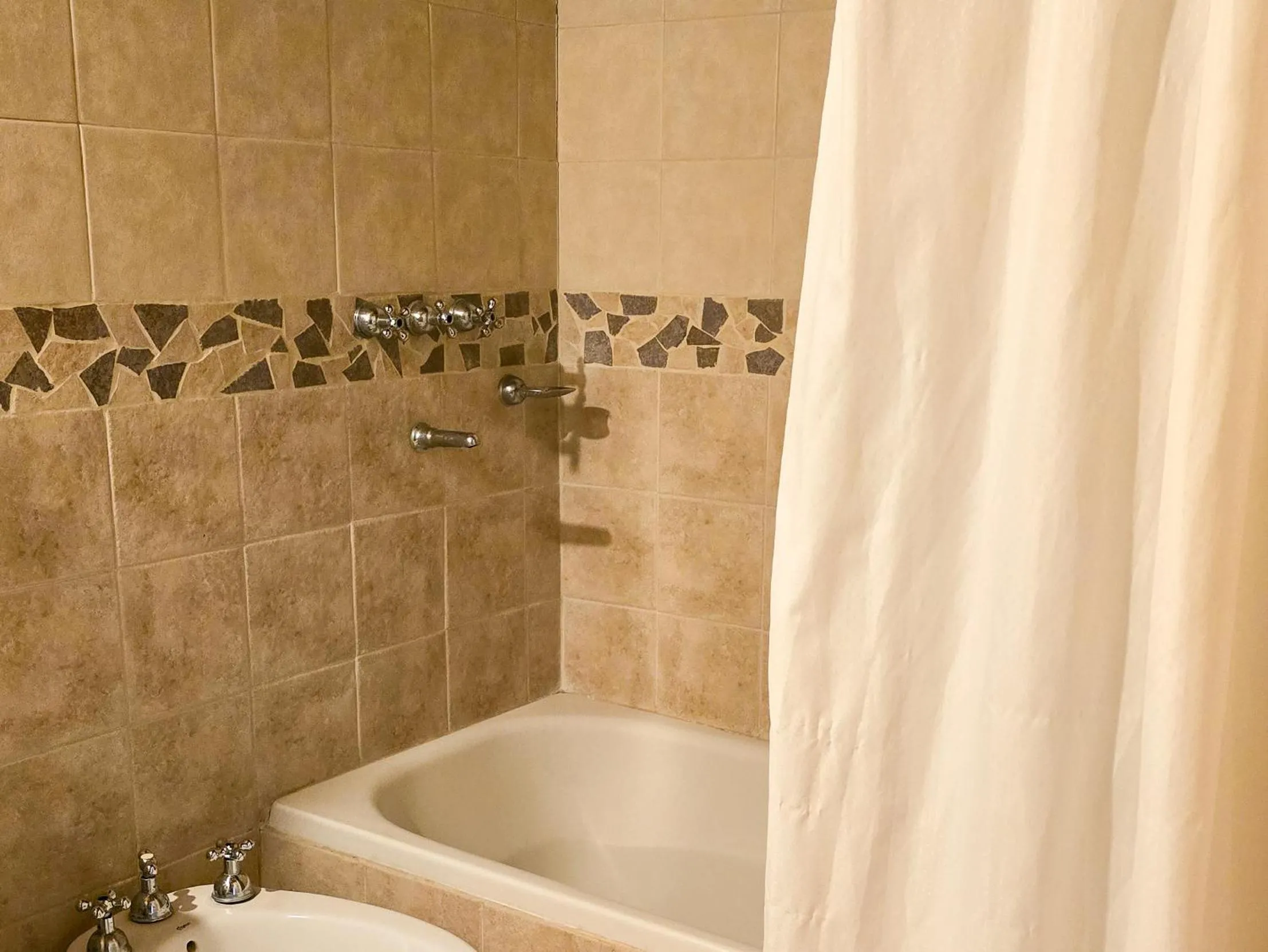Shower in Posada Quellen