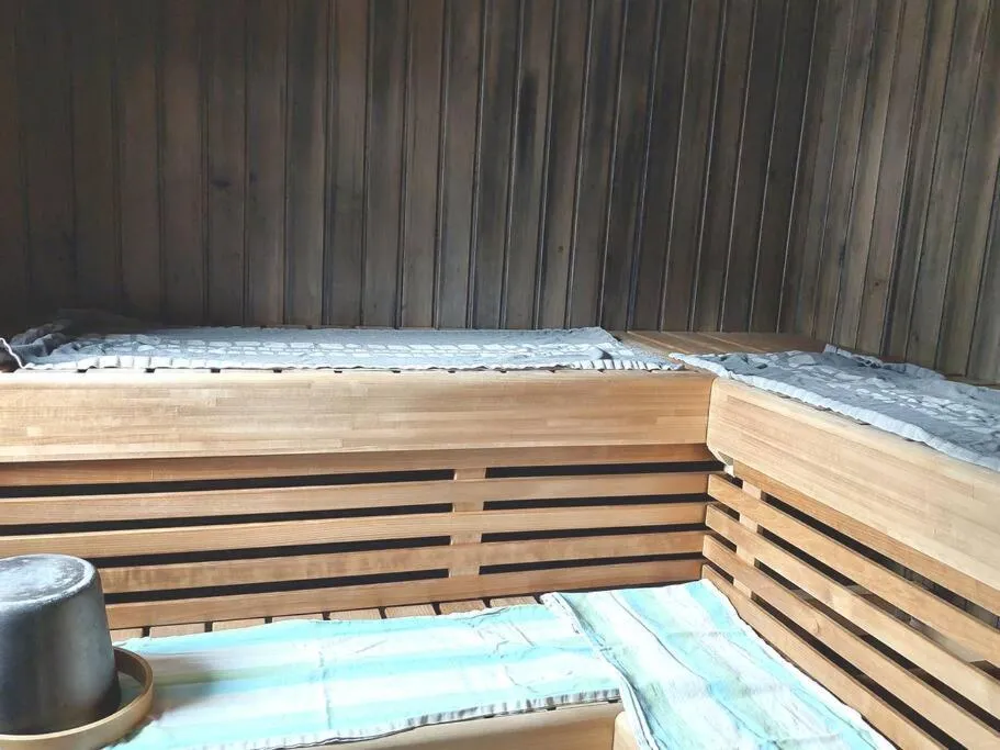 Sauna in Villa Mustalahti