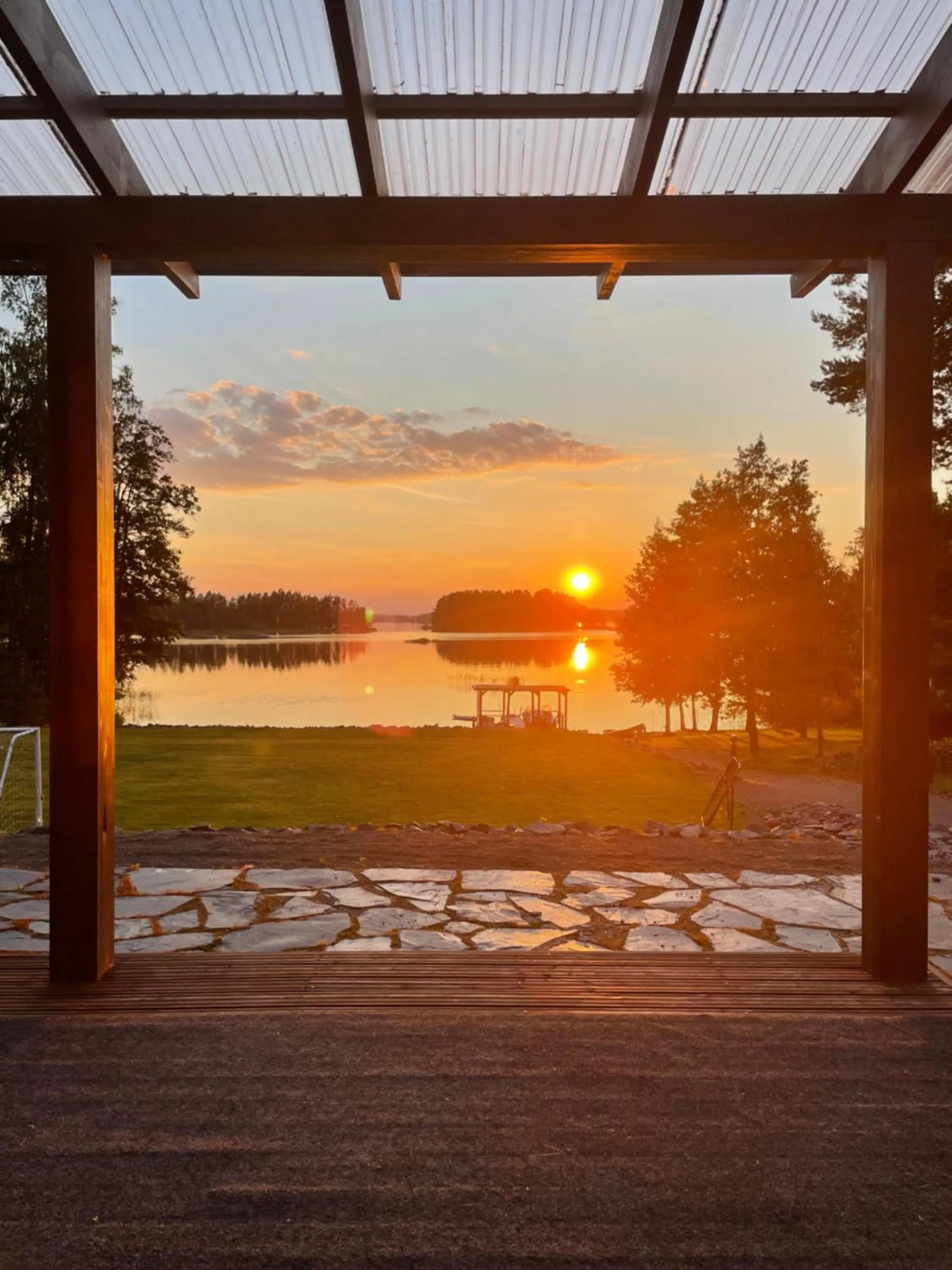 Villa Mustalahti