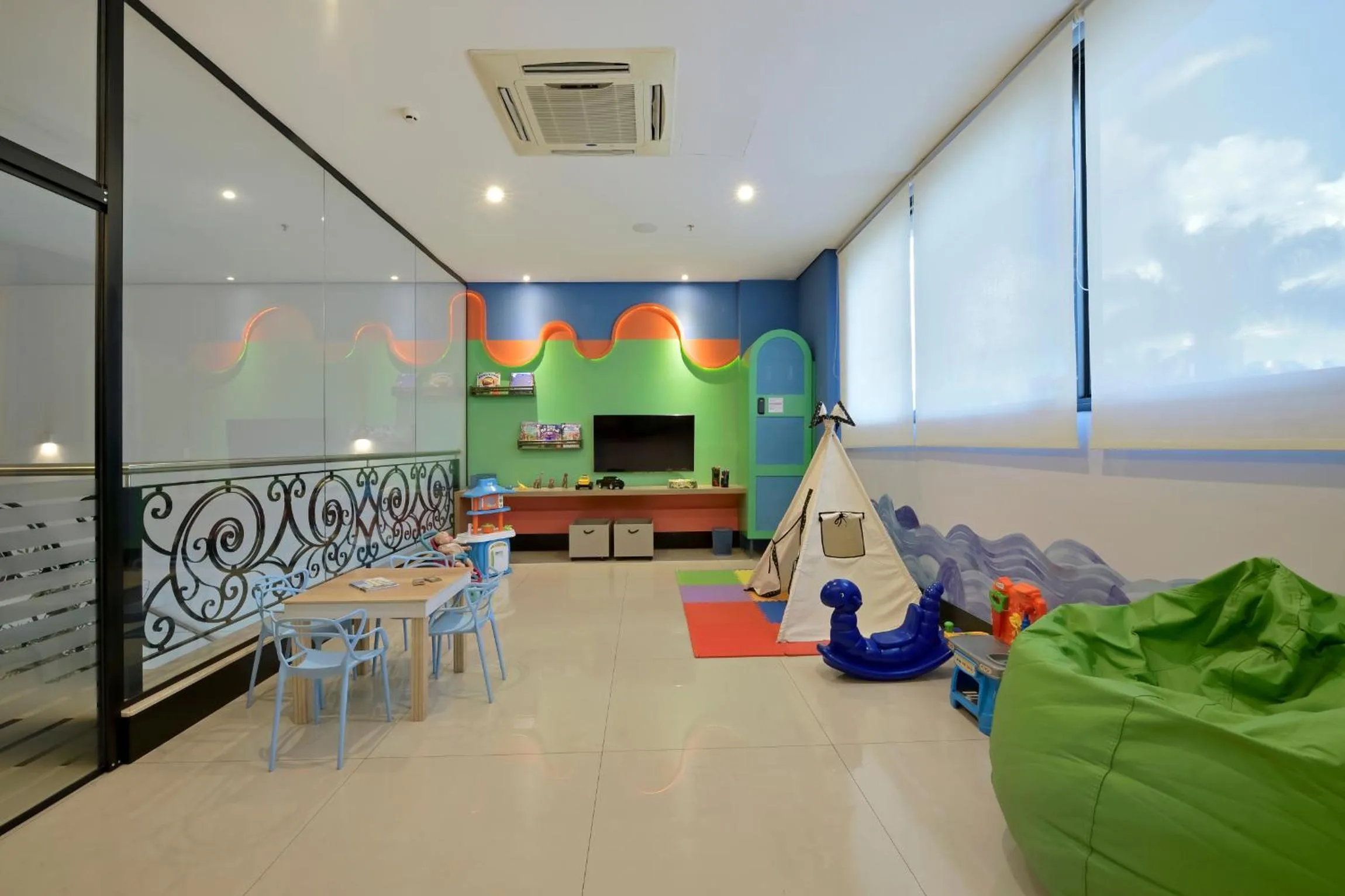 TV and multimedia in Hotel Mont Blanc Premium