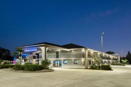 Home Inn & Suites