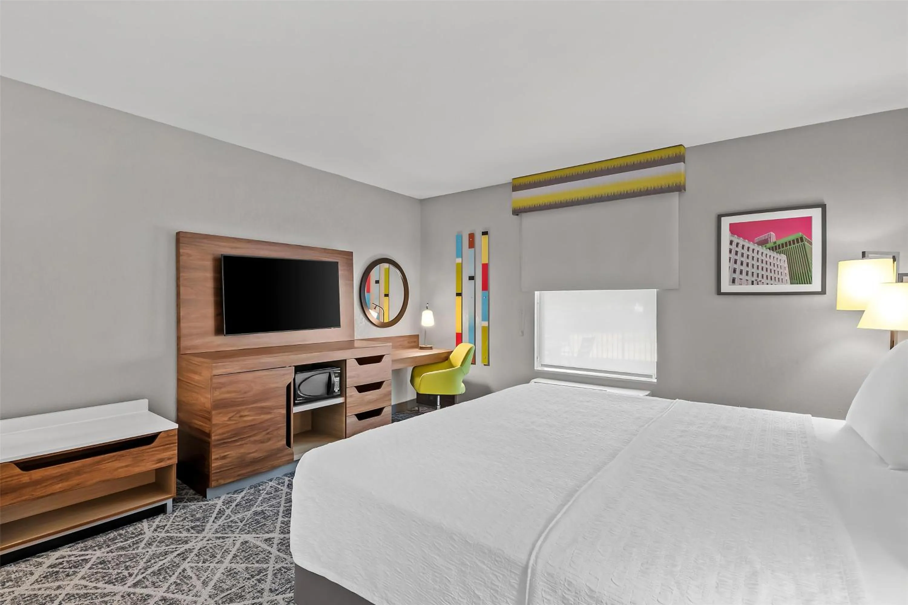 Bed in Hampton Inn Omaha/West Dodge Road, Old Mill