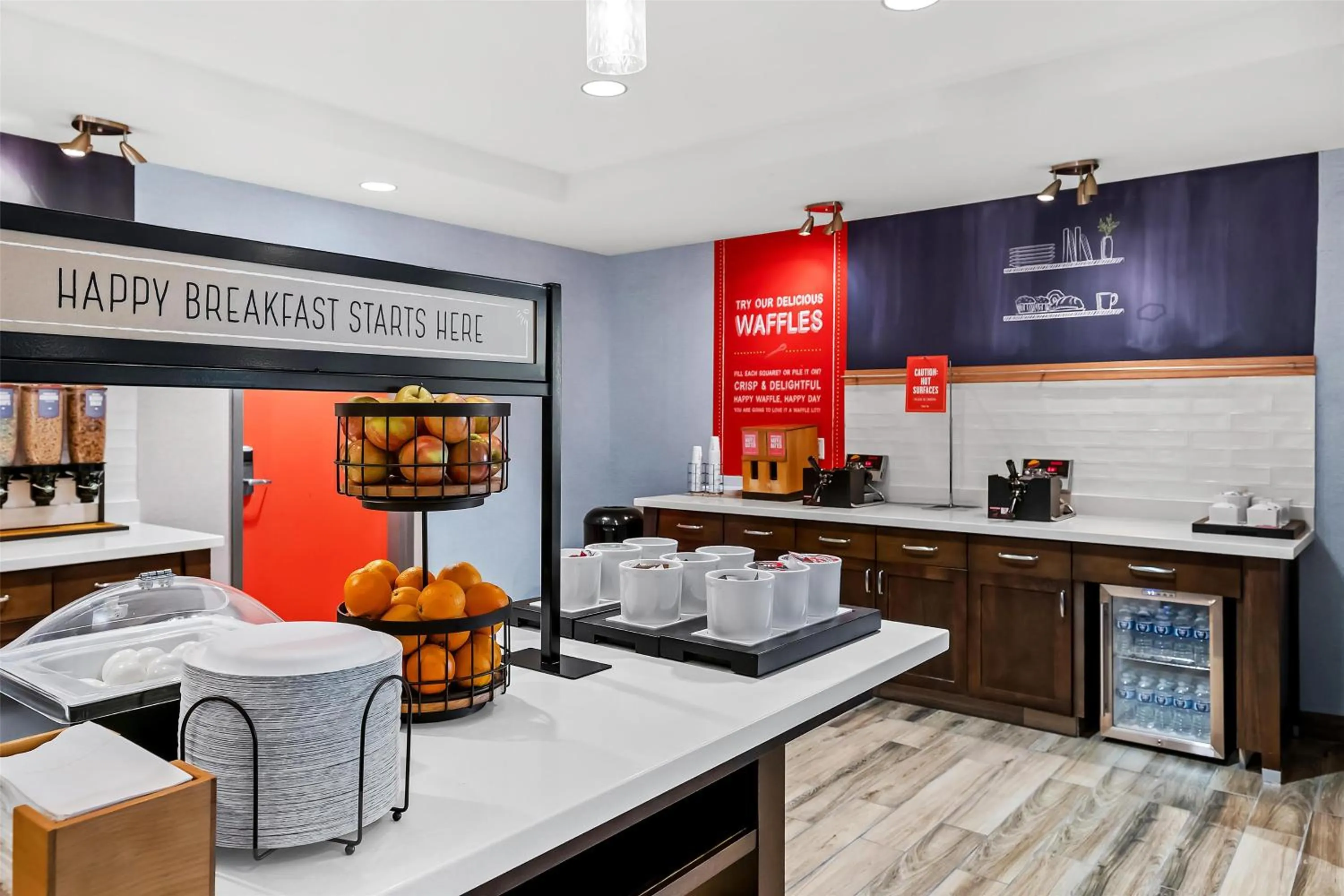 Breakfast in Hampton Inn Omaha/West Dodge Road, Old Mill