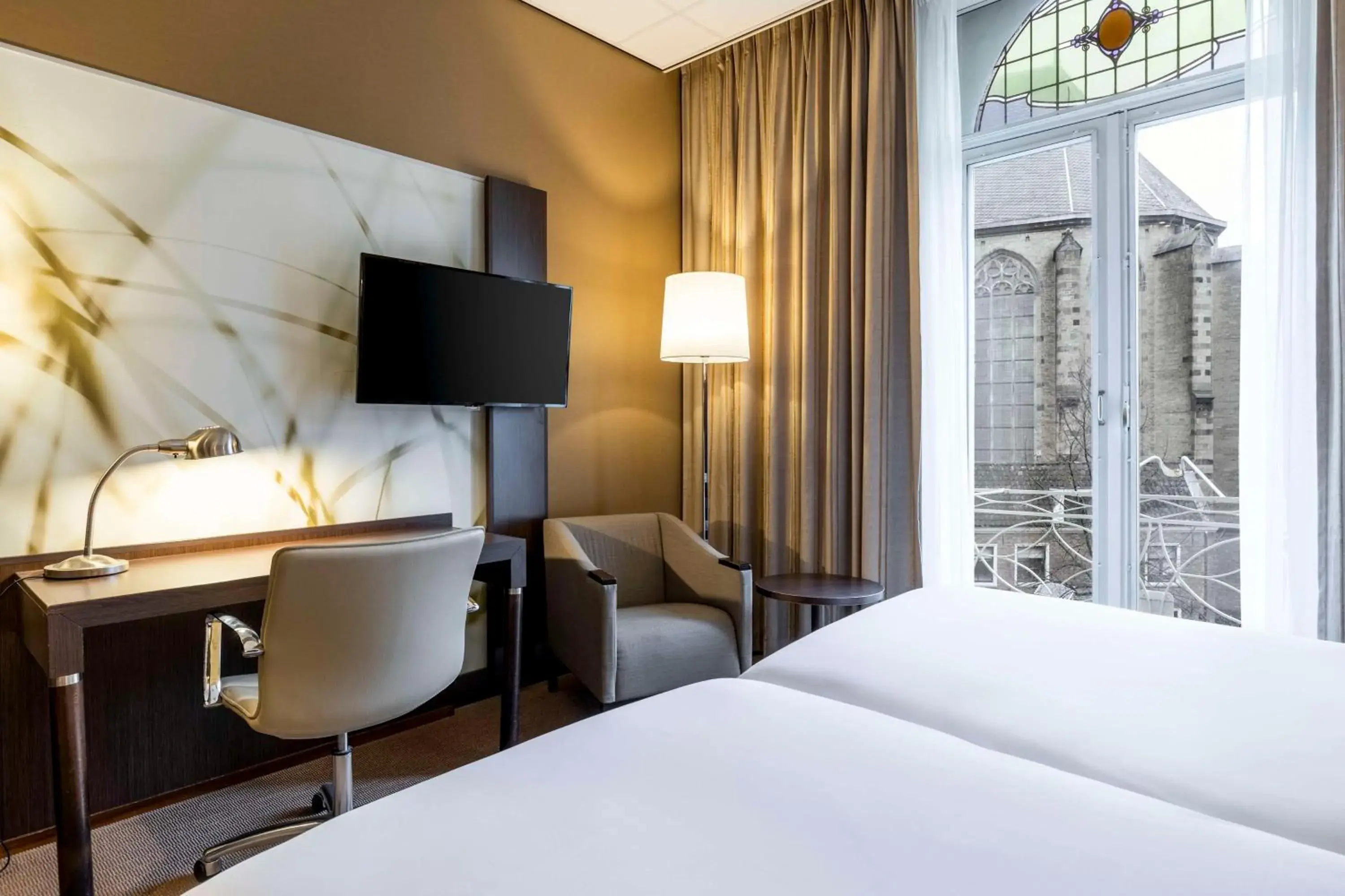 Bedroom, Bed in NH Centre Utrecht Hotel Bedroom, Bed in NH Centre Utrecht Hotel