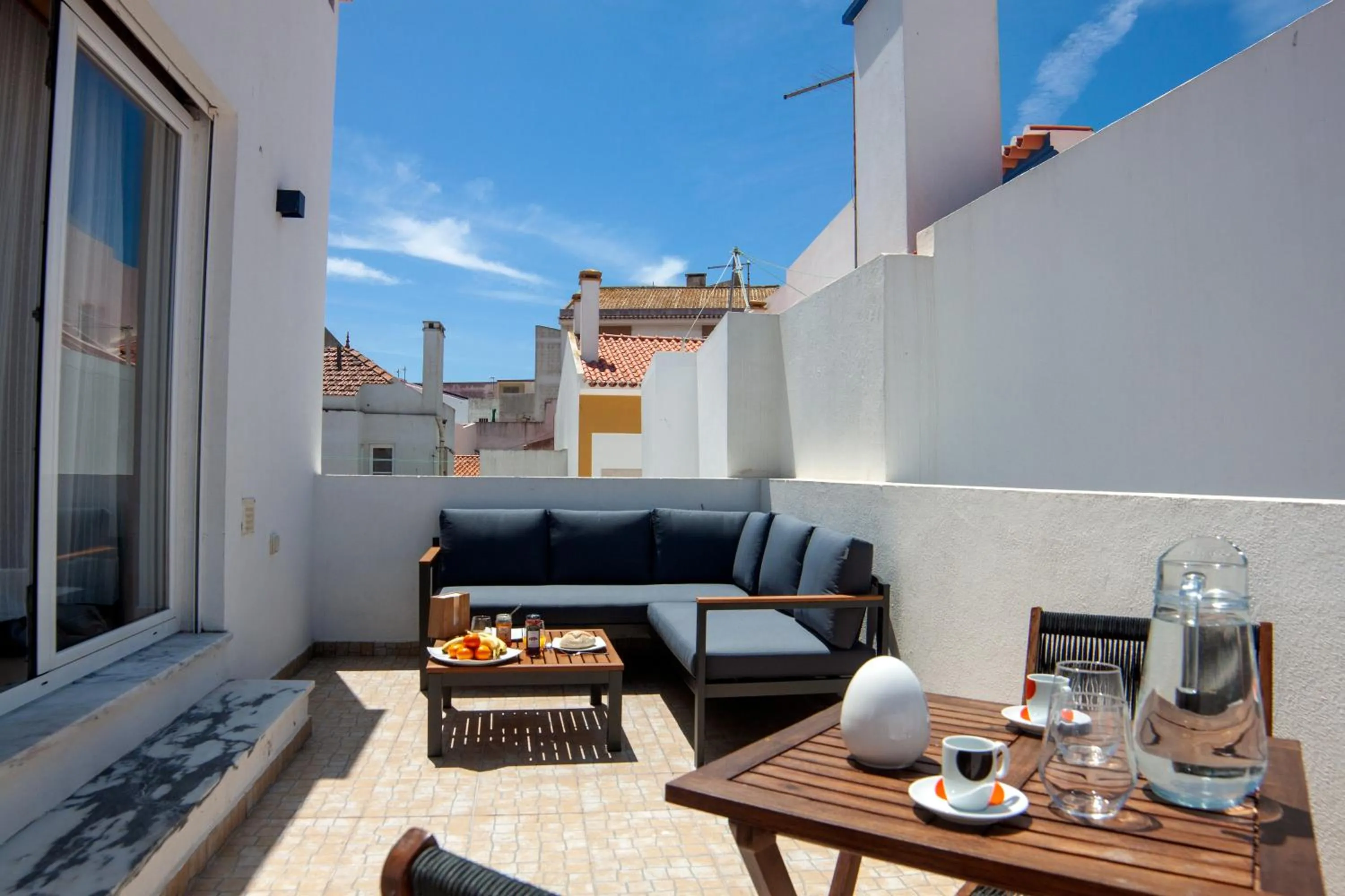 InTune Peniche Property