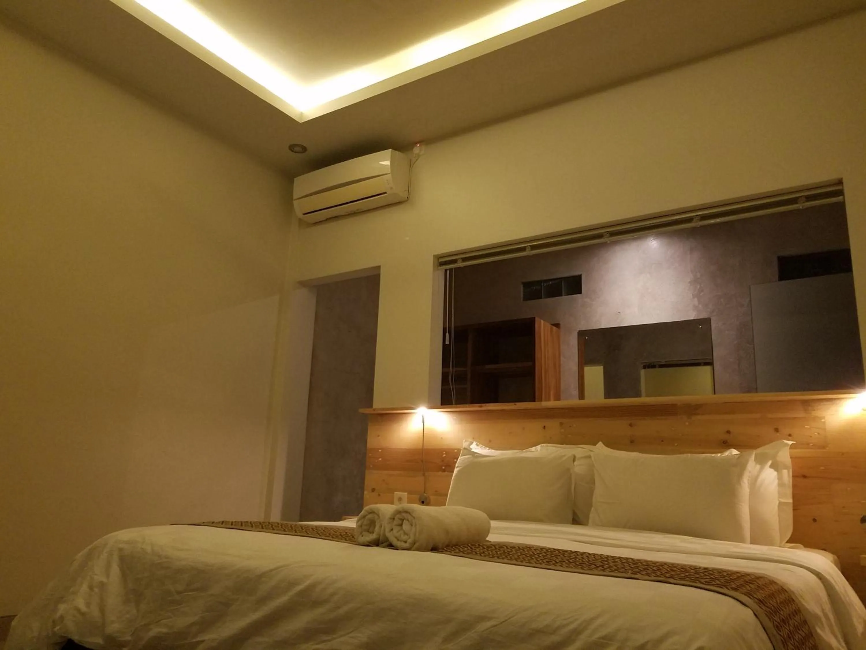 Bed in Angsoka Bungalow