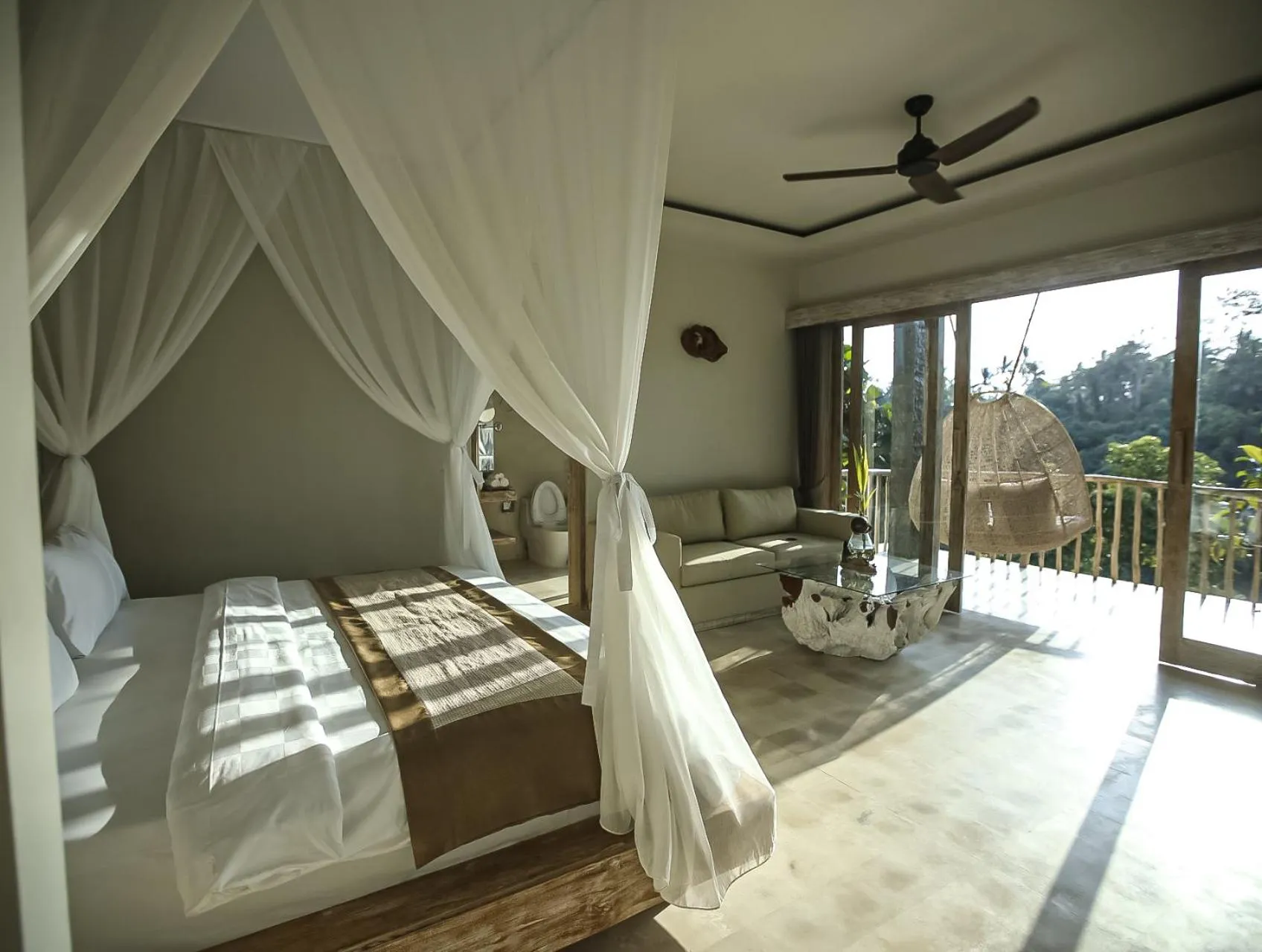 Bed in Angsoka Bungalow