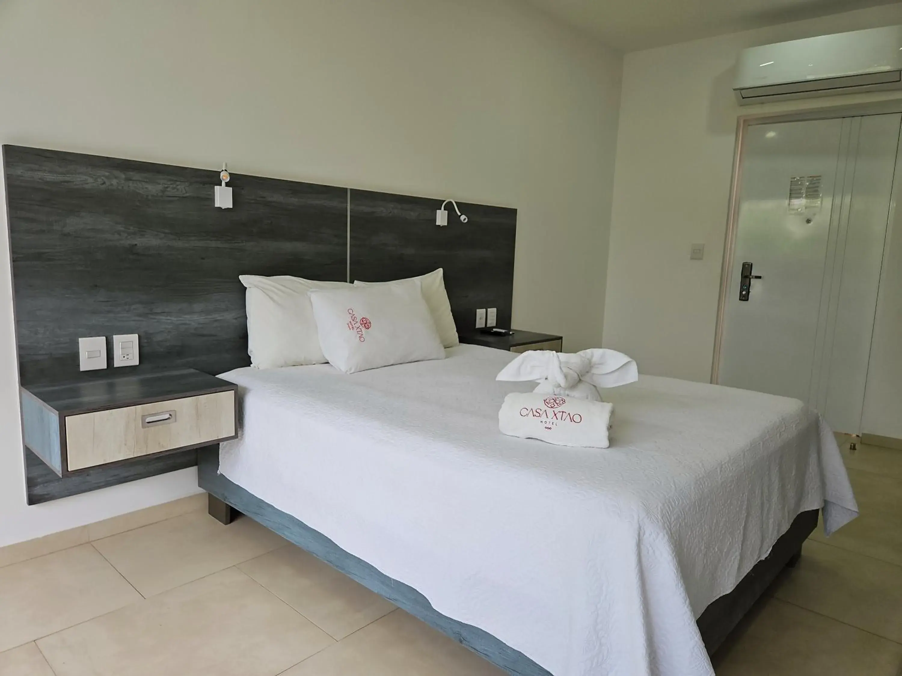 Bed in Casa Xtao Hotel Bed in Casa Xtao Hotel