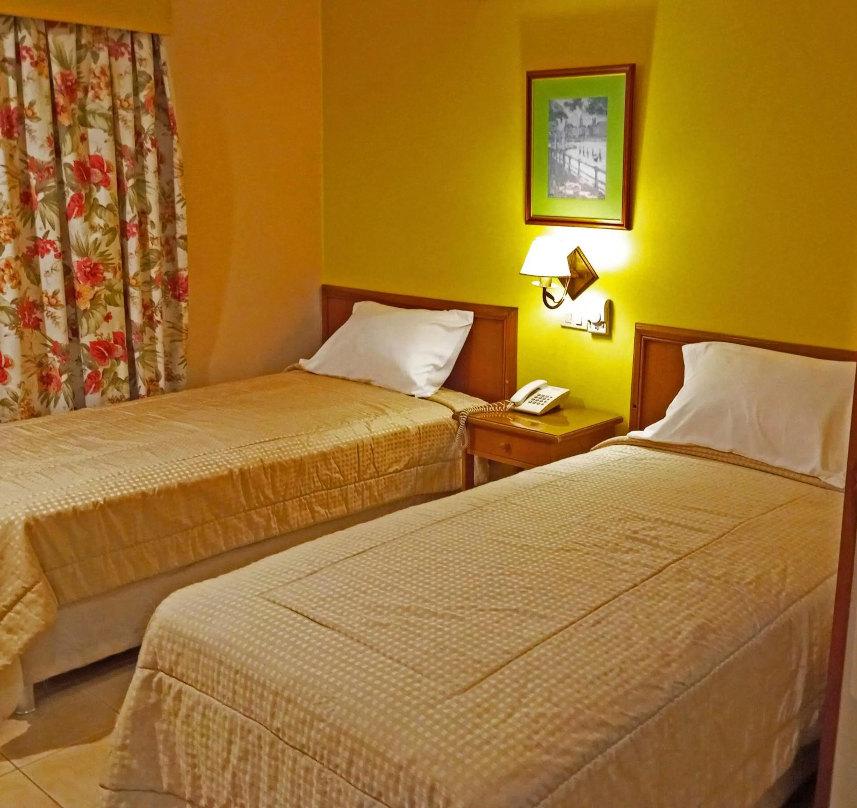 Bed in Hotel Bristol Asuncion