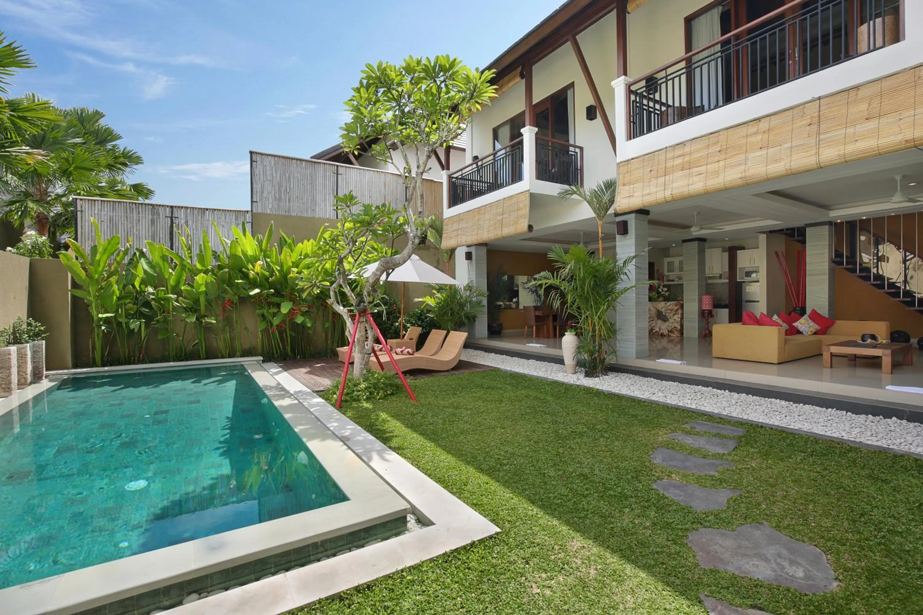 Day in The Kumpi Villas