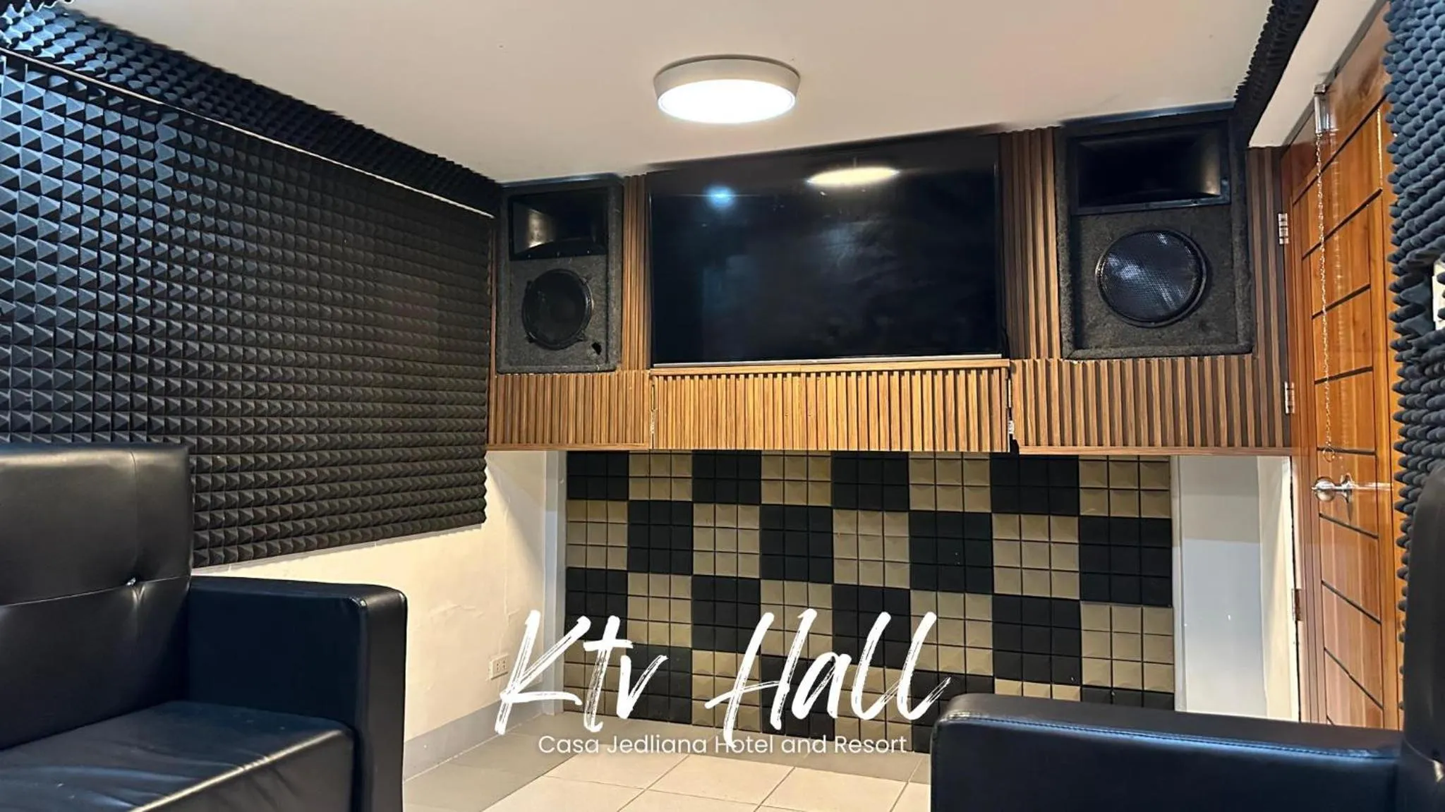 Karaoke in Casa Jedliana Hotel & Resort