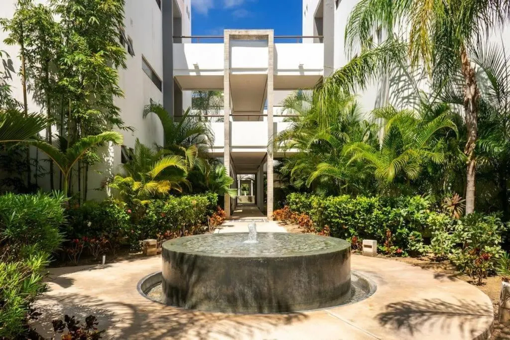 Luxury Apartment with M Benz and & Driver Included