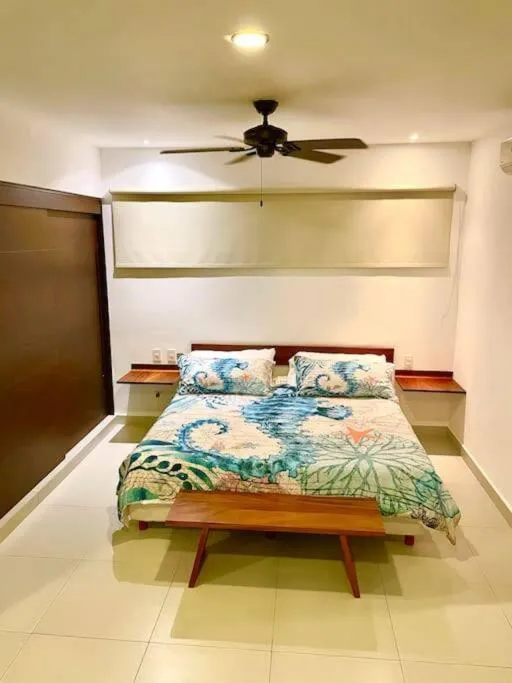 Bed in Luxury Apartment with M Benz and & Driver Included