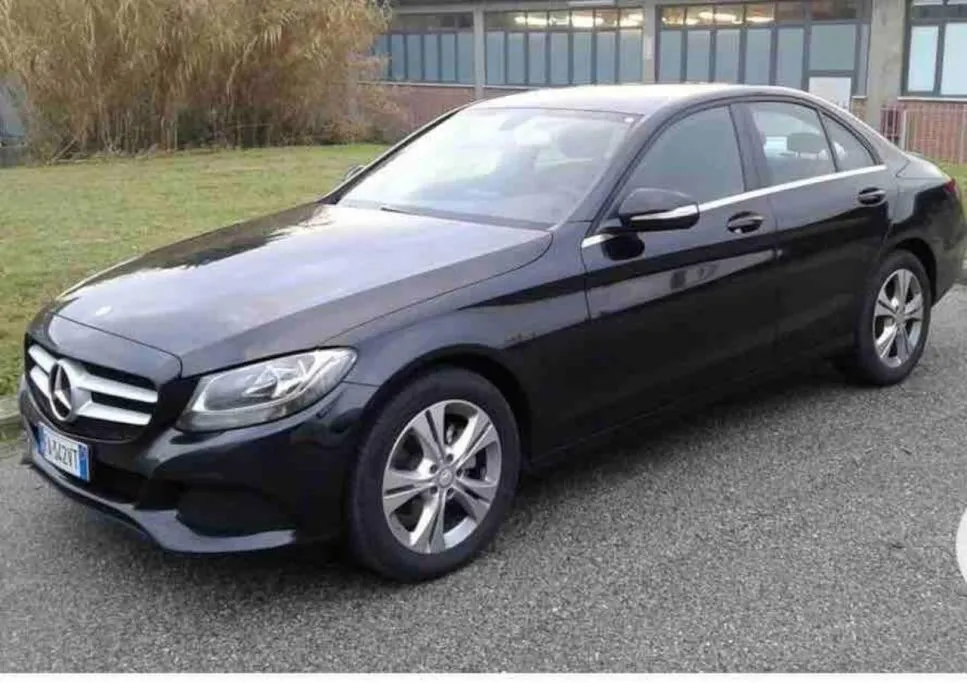 Luxury Apartment with M Benz and & Driver Included