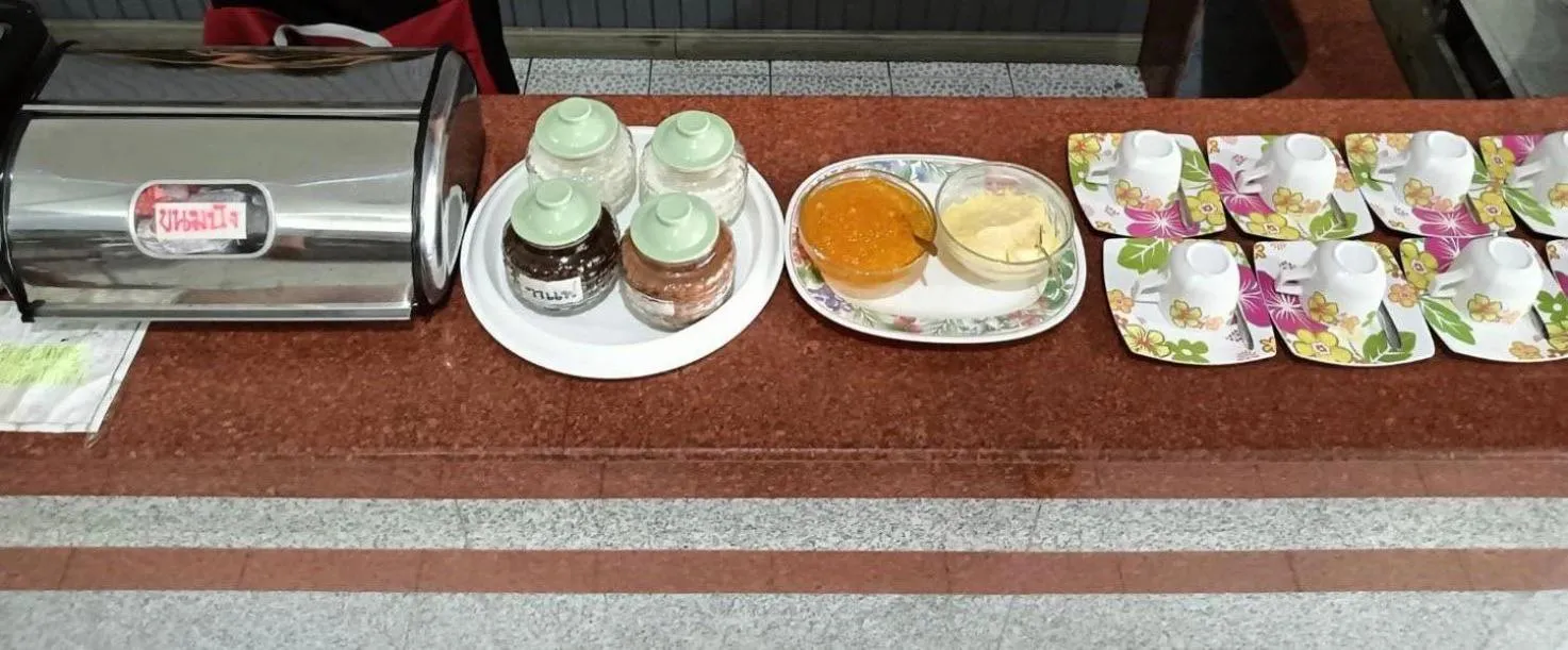 Food and drinks in Citi Place Hotel ซิตี้ เพลส