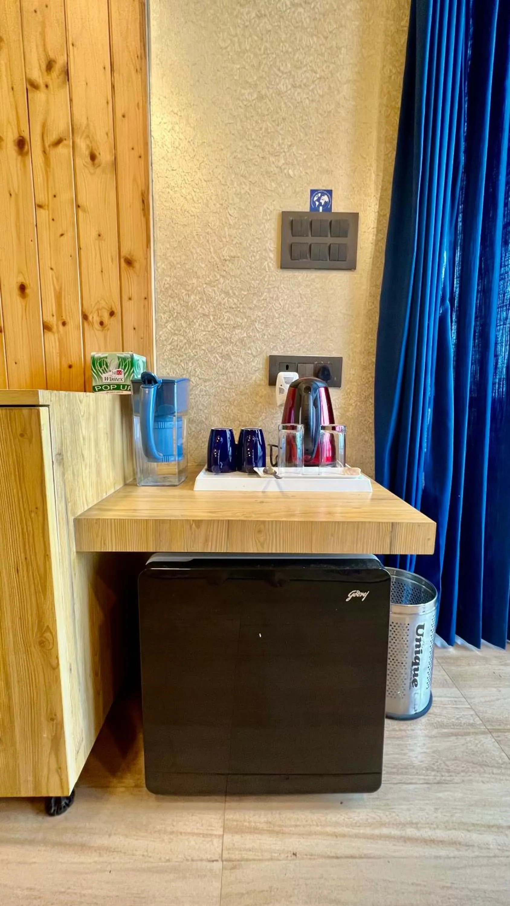 Coffee/tea facilities in Clarence Cottage