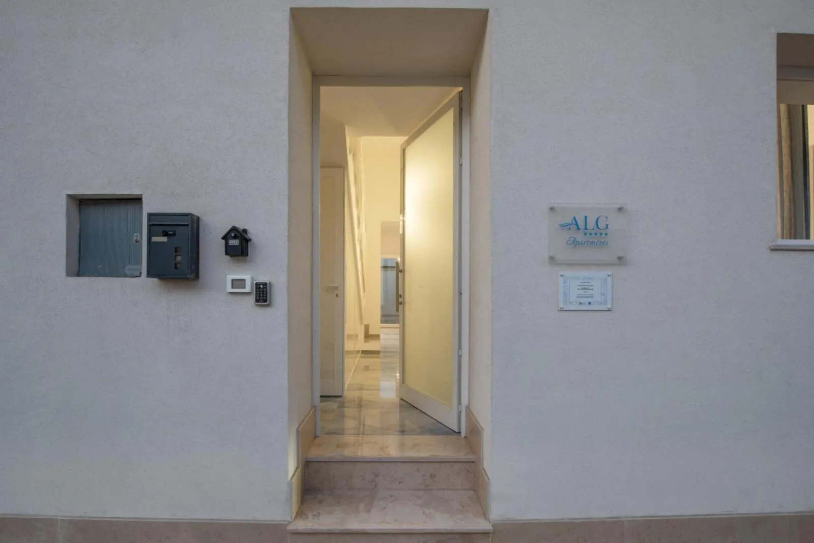 View (from property/room) in ALG Apartments con Parcheggio