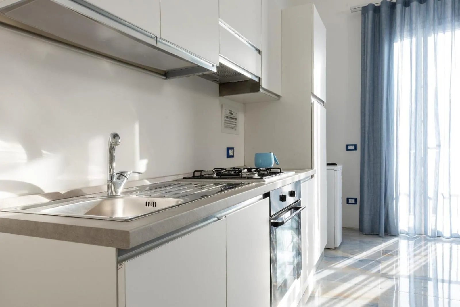 kitchen in ALG Apartments con Parcheggio