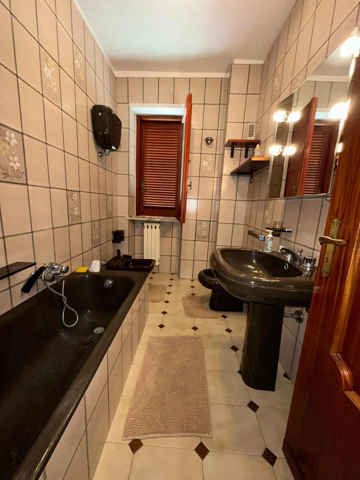 Gemelli House - City Center