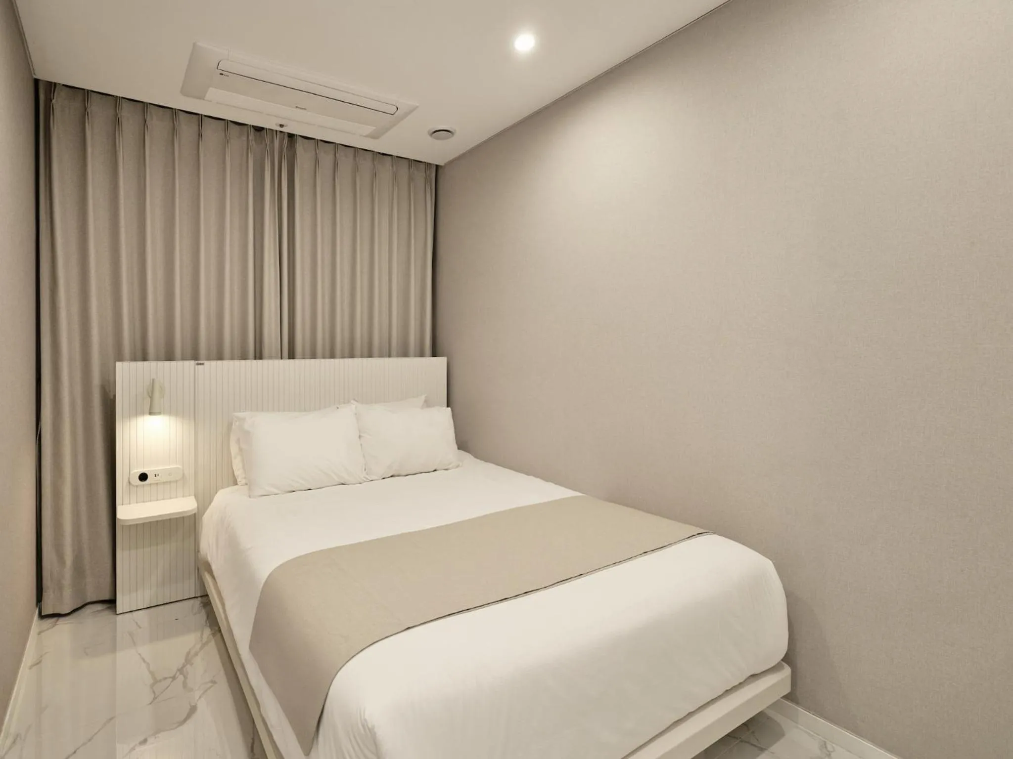 Bed in UH FLAT The SEOCHO