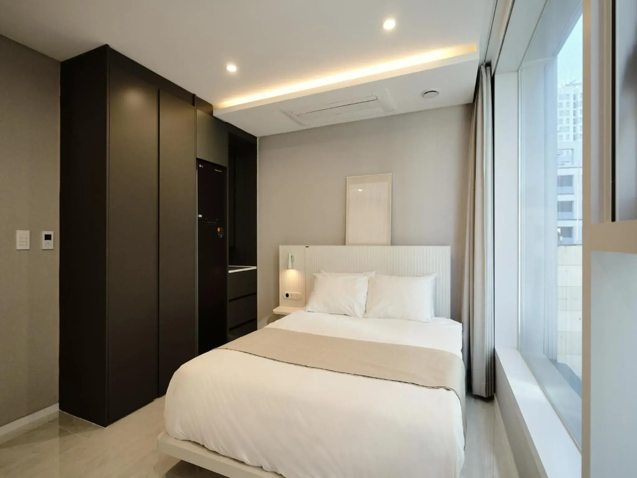 Bed in UH FLAT The SEOCHO Bed in UH FLAT The SEOCHO