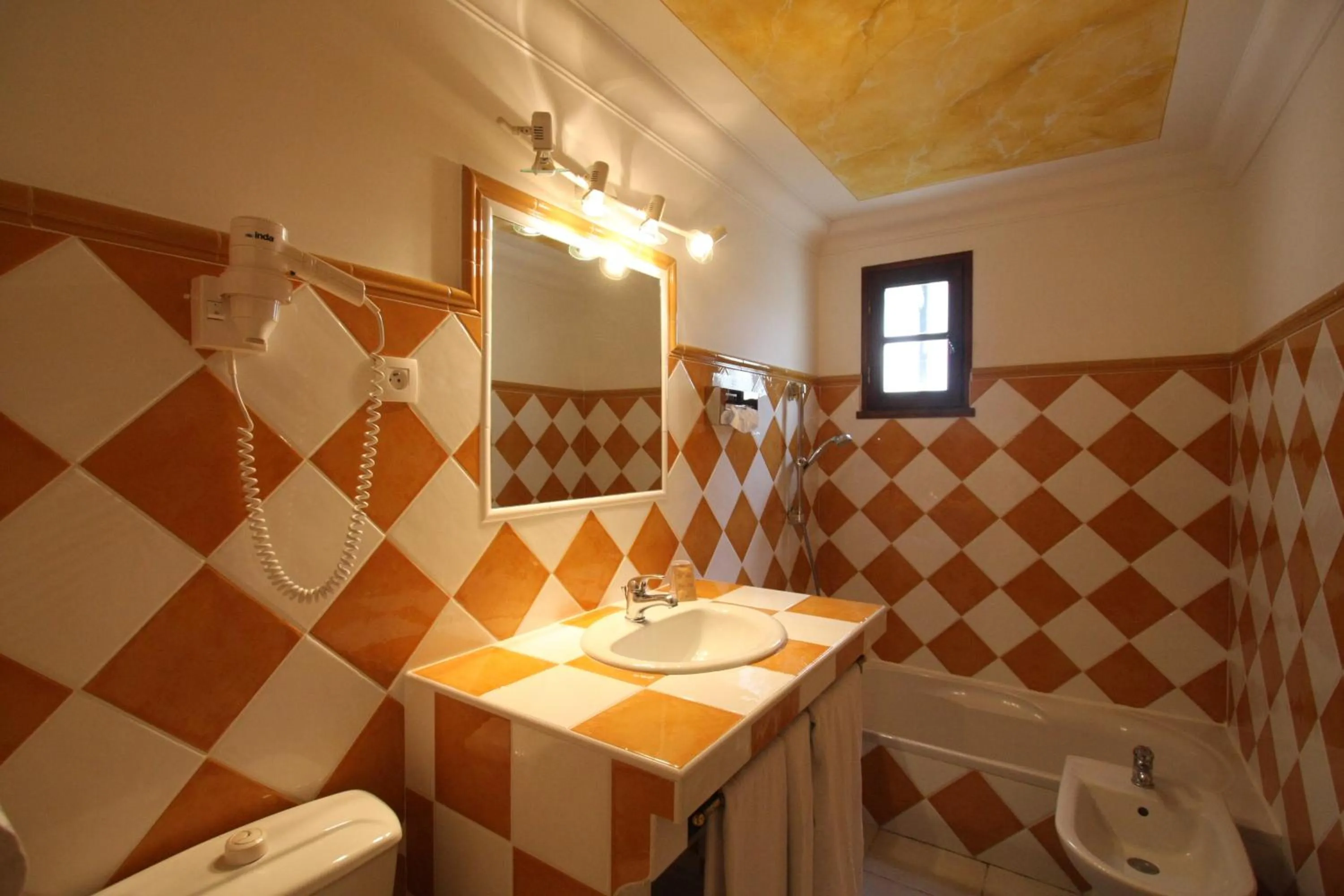 Bathroom in Hotel Van Gogh