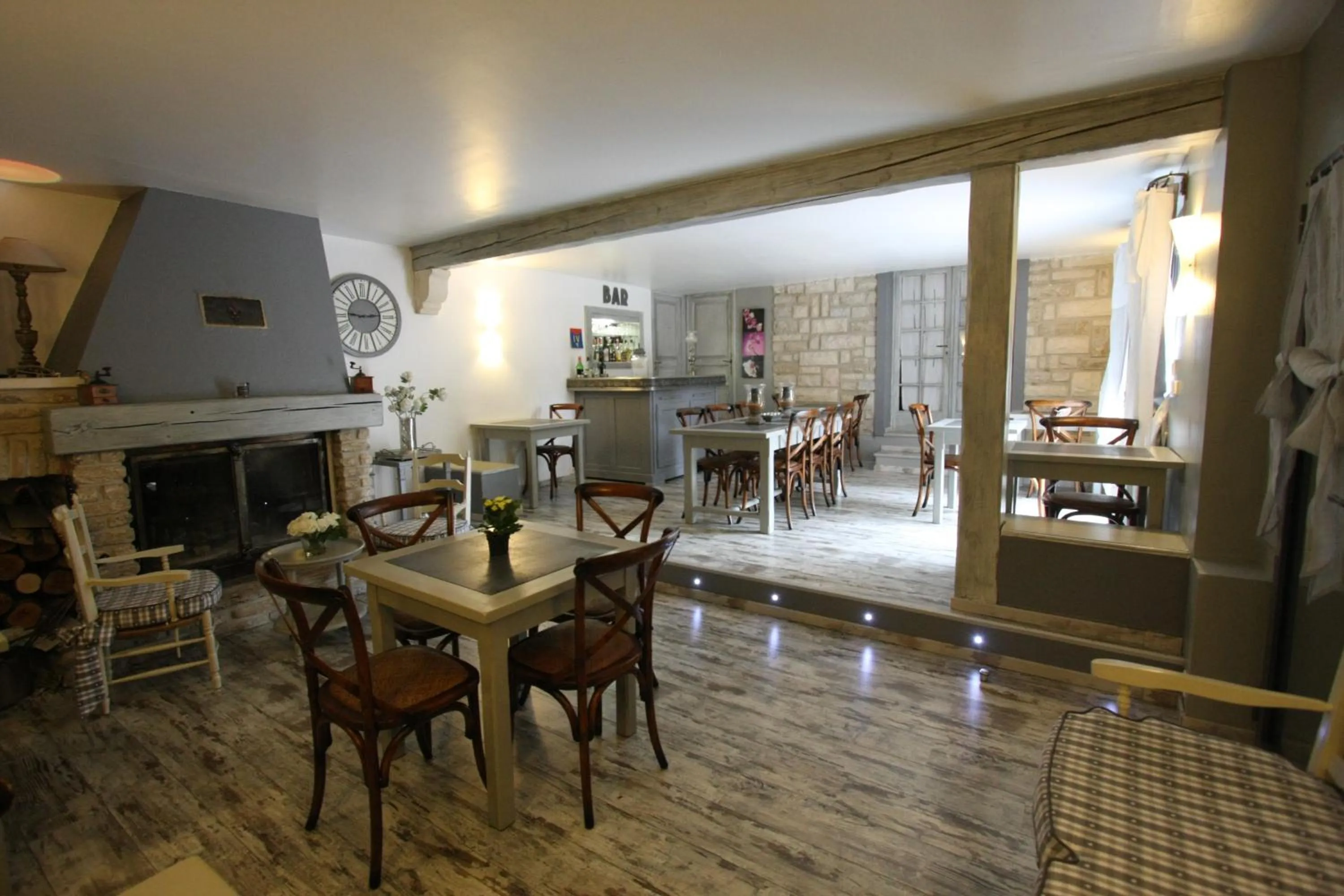 Buffet breakfast in Hotel Van Gogh