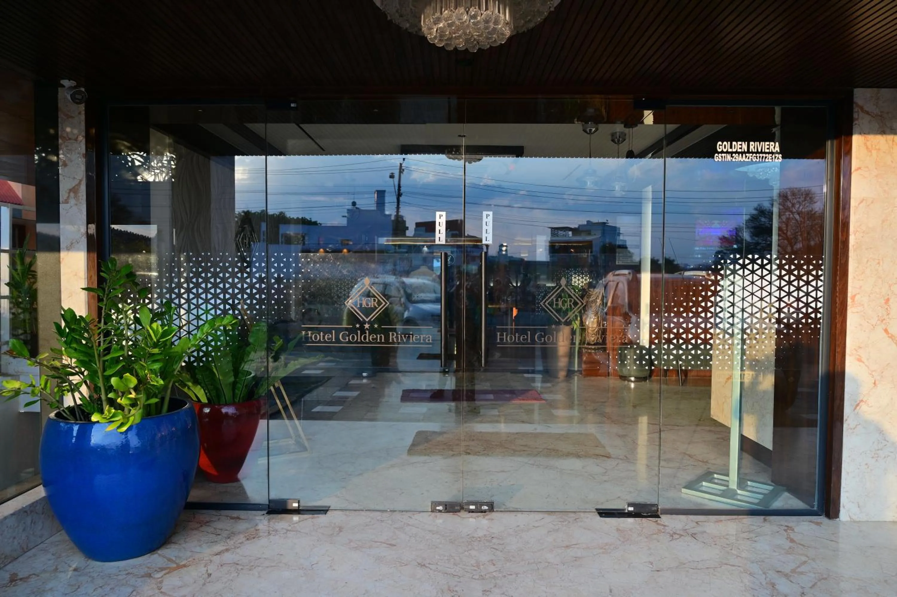 Property building in Hotel Golden Riviera