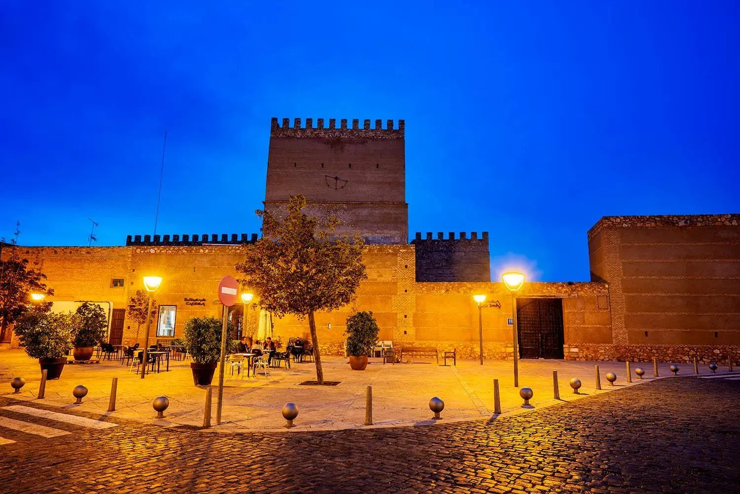 Castillo De Pilas Bonas Castillo De Pilas Bonas