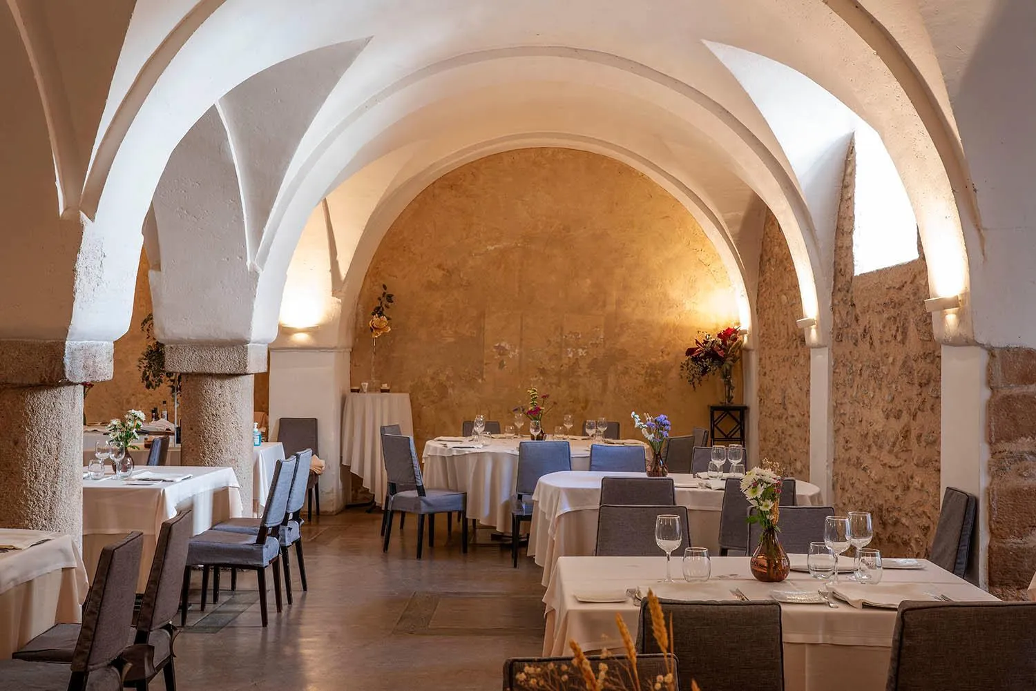 Restaurant/places to eat in Castillo De Pilas Bonas