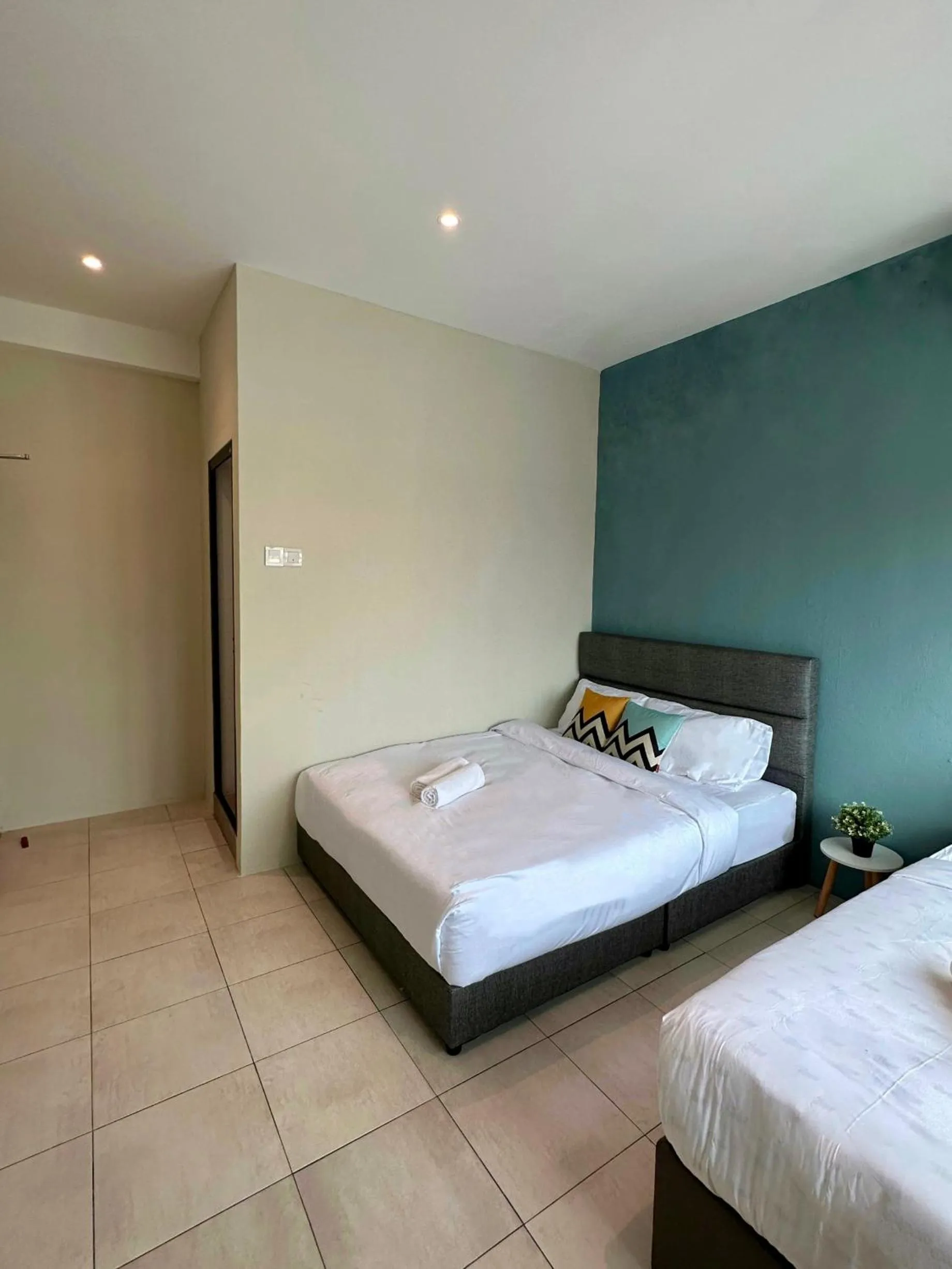 Bed in Swing & Pillows - Penang Road, Georgetown Penang