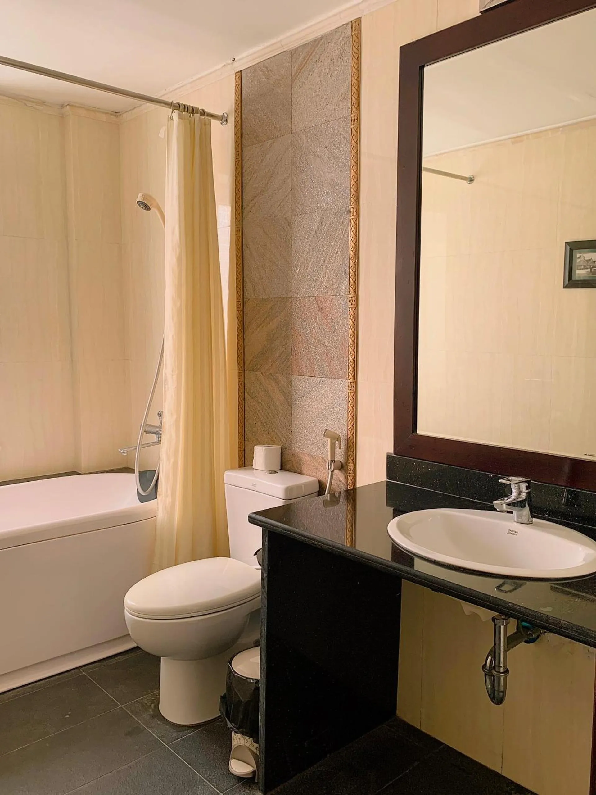 Bathroom in Ha Noi Memory Central Hotel And Spa