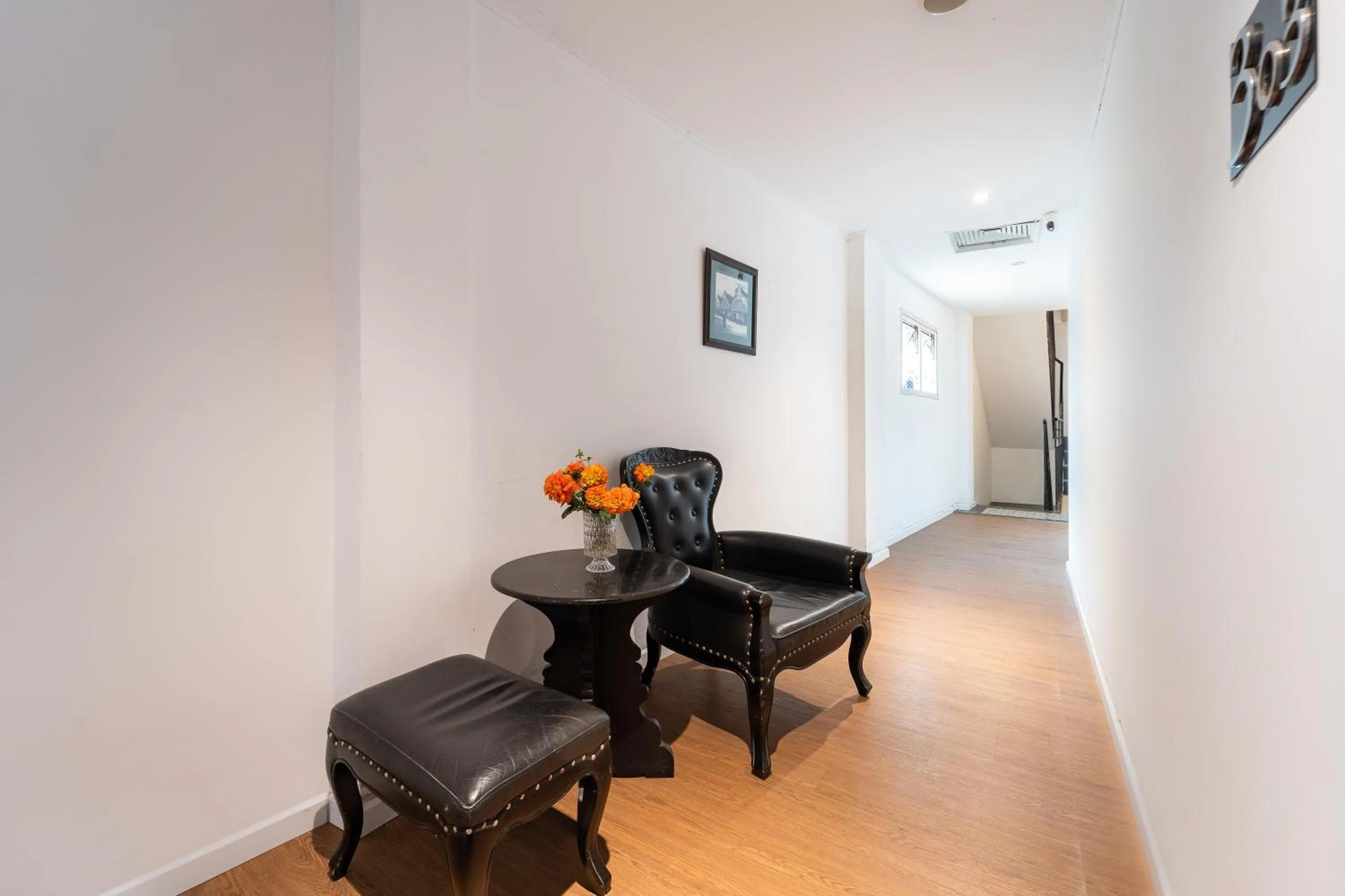 Lobby or reception in Ha Noi Memory Central Hotel And Spa