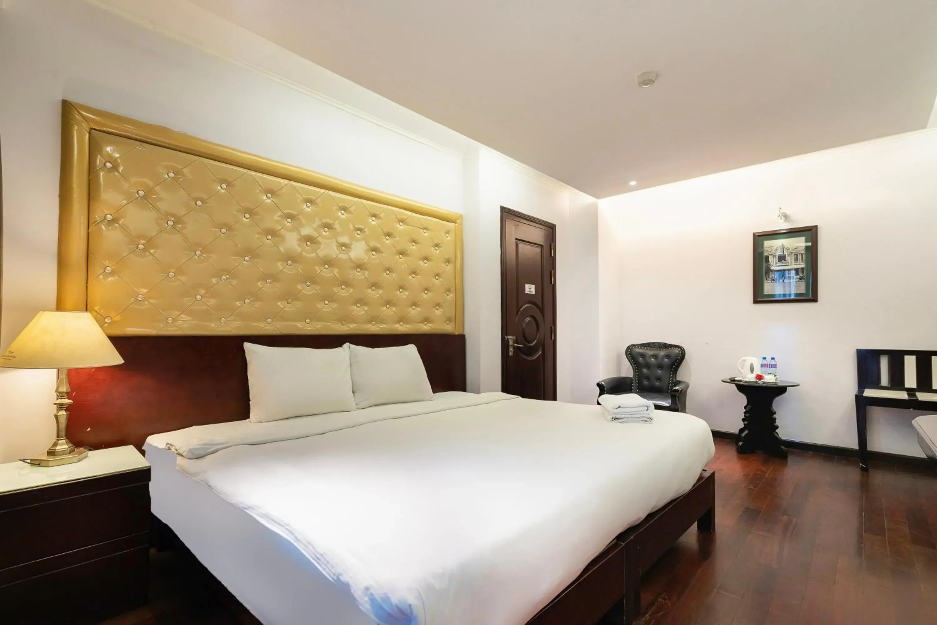 Bedroom, Bed in Ha Noi Memory Central Hotel And Spa Bedroom, Bed in Ha Noi Memory Central Hotel And Spa
