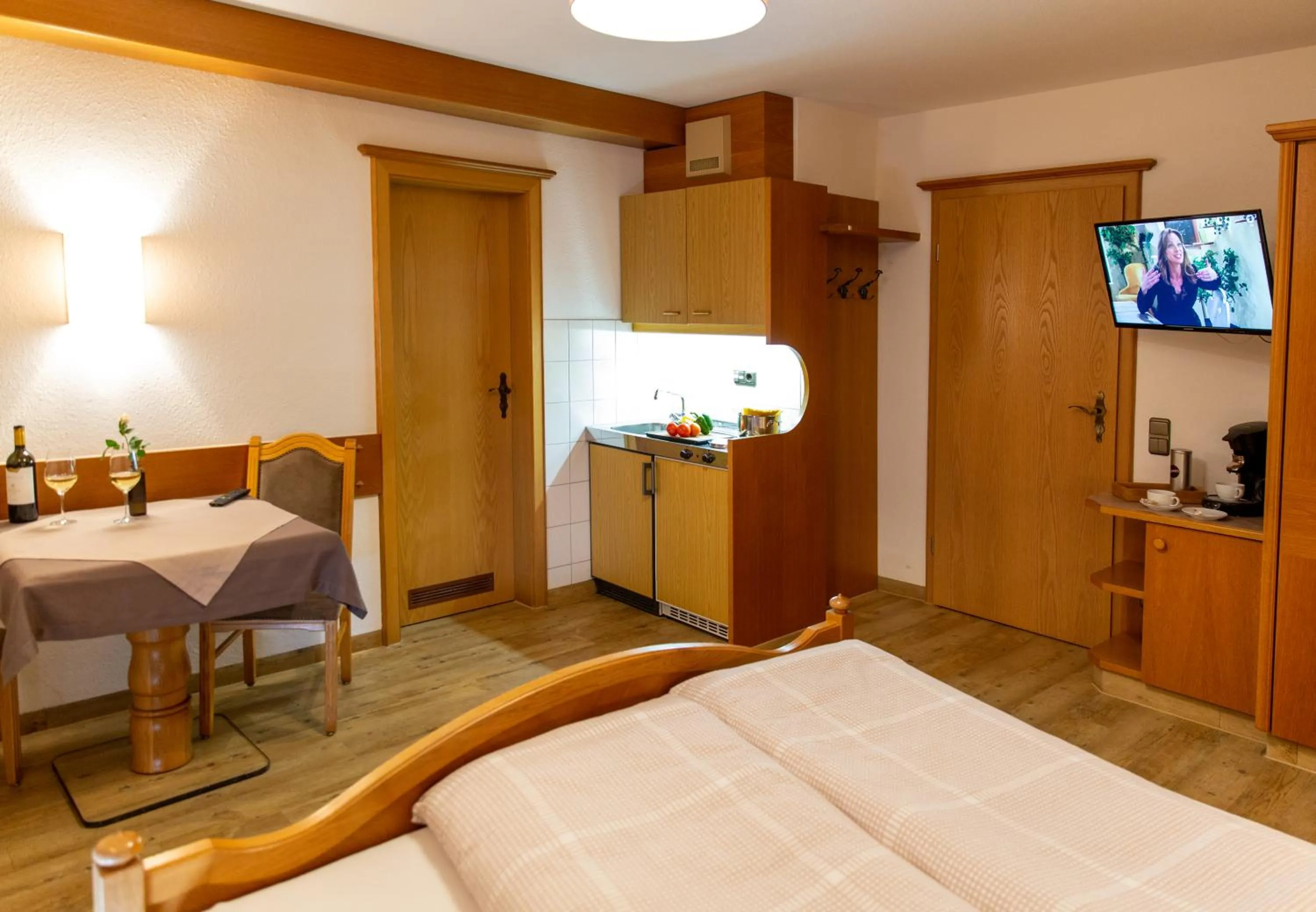 Photo of the whole room, Bed in Landhaus Menz