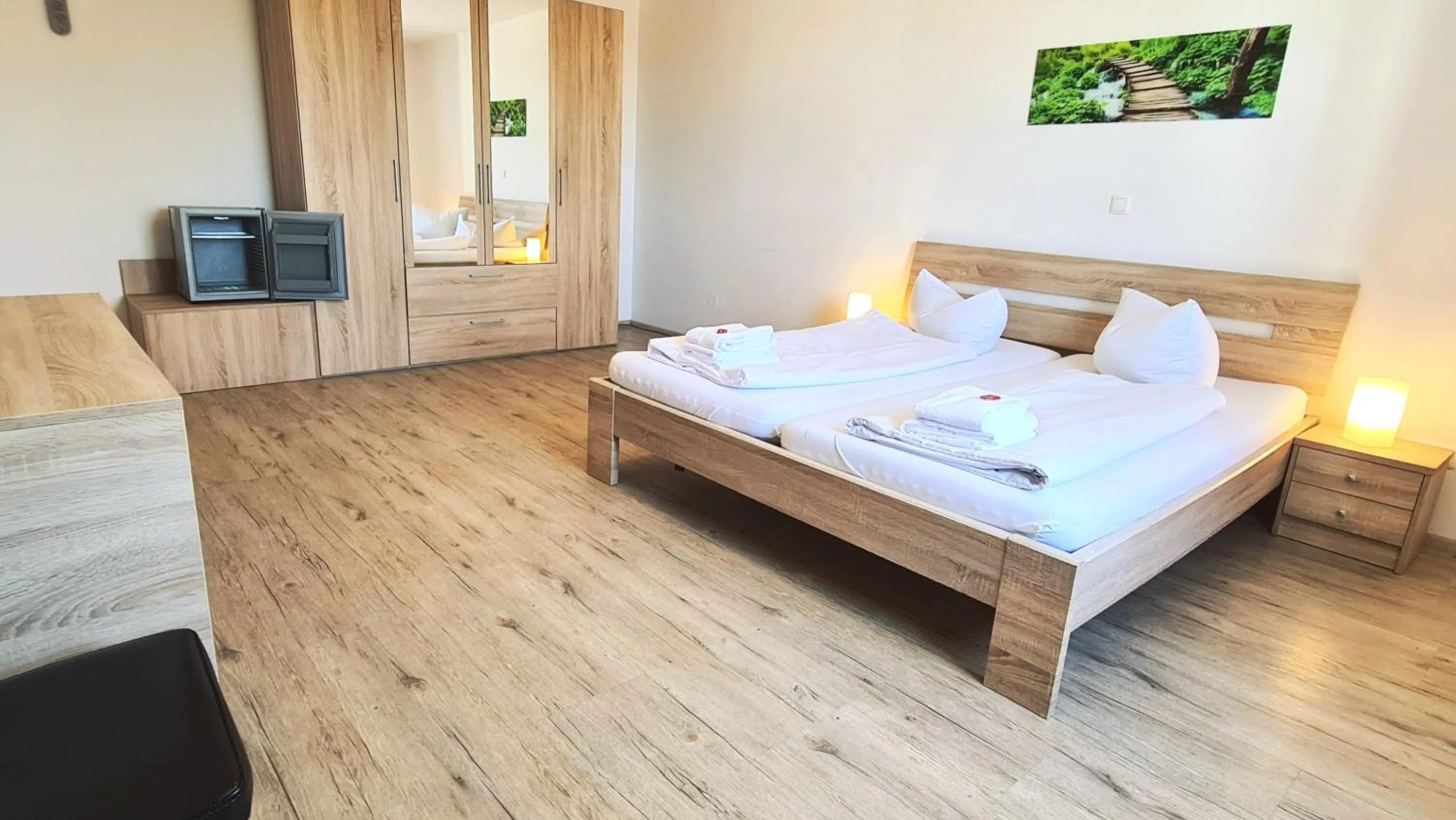 Photo of the whole room, Bed in Hotel Krone