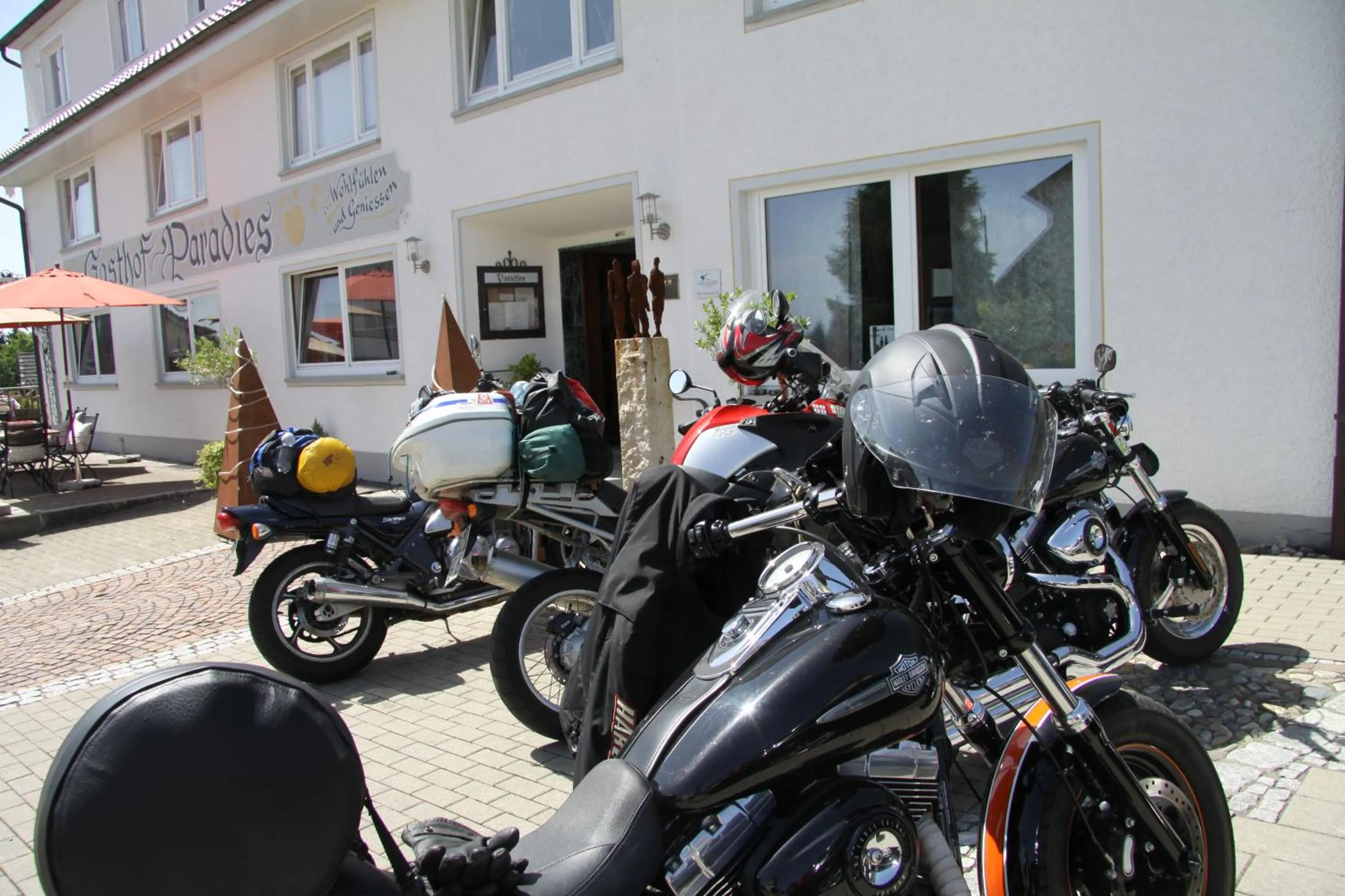 Property building in Adam & Eva Gasthof Paradies mit Hotel