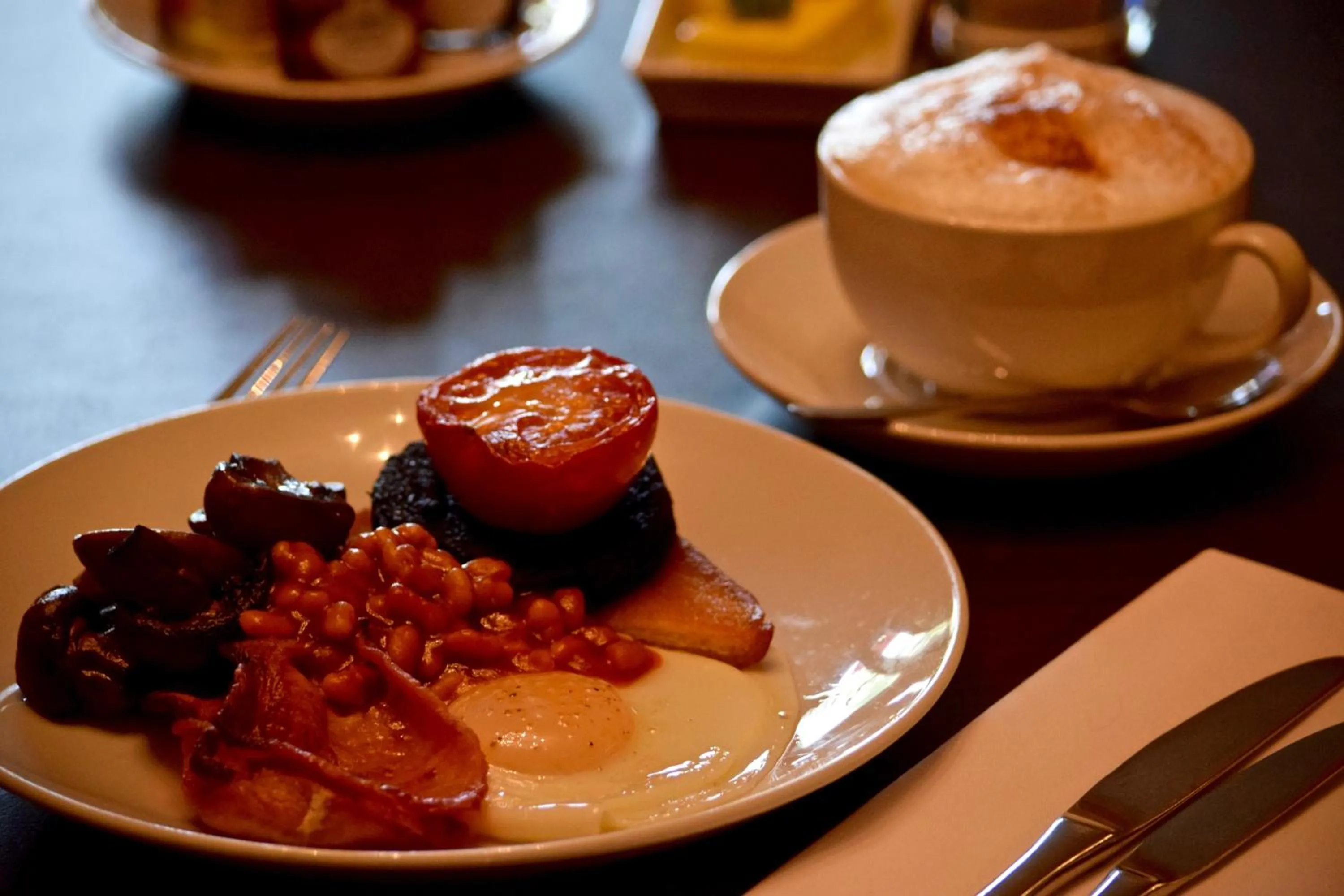 Breakfast in Clarence Court Hotel