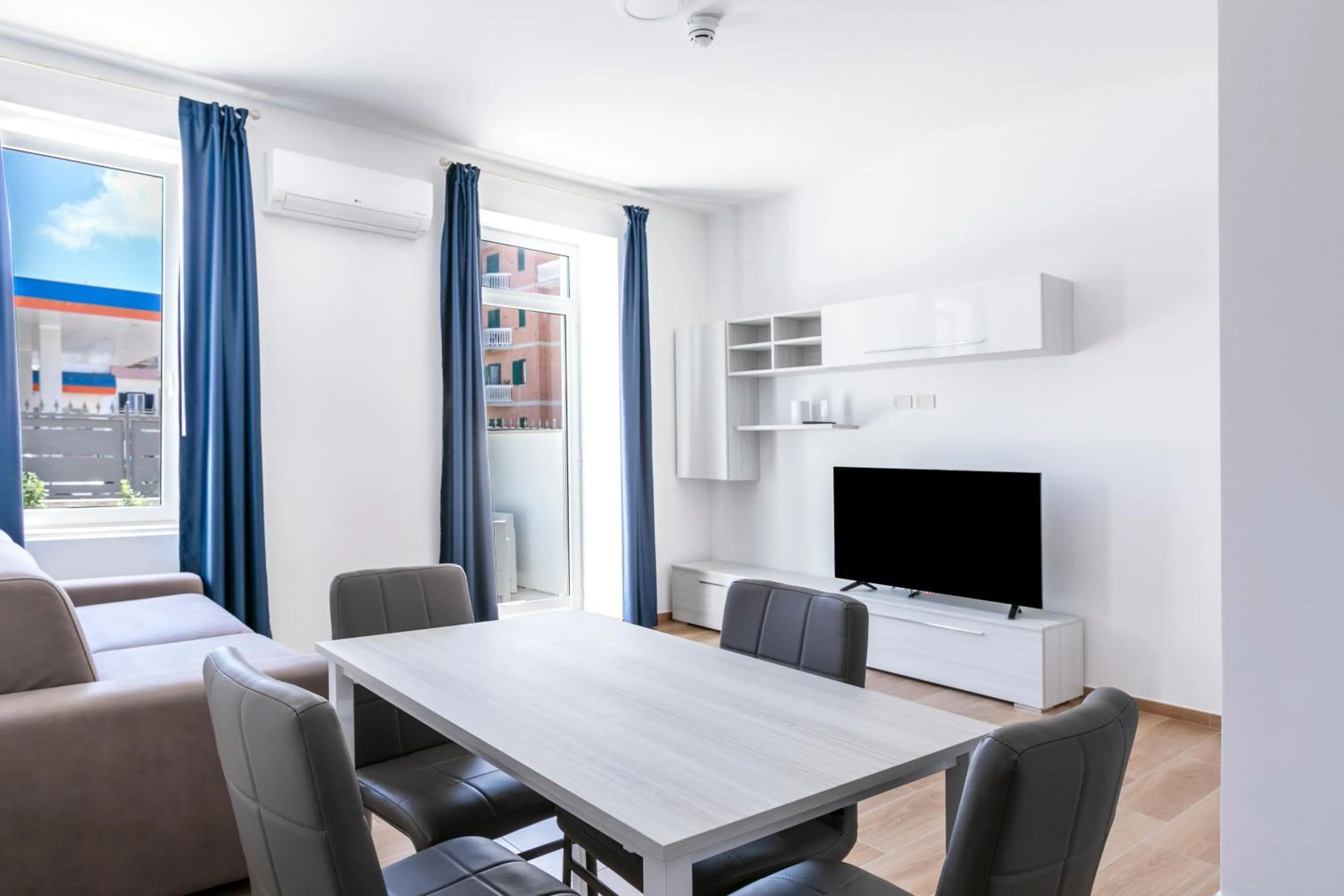 TV and multimedia in Residence Torvaianica