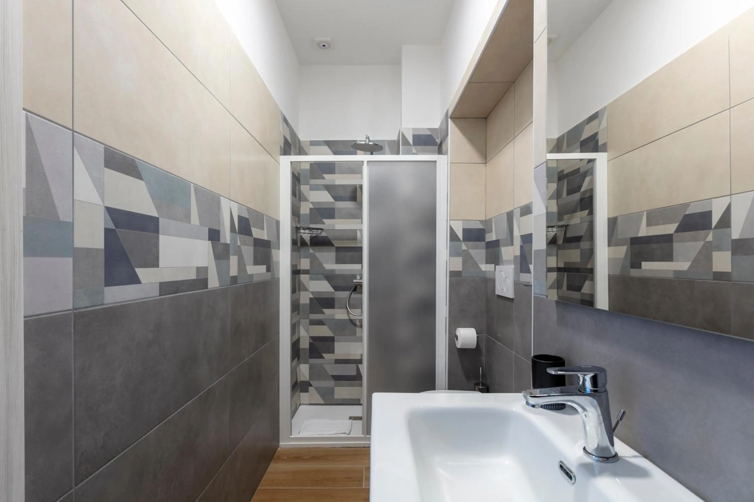 Shower in Residence Torvaianica