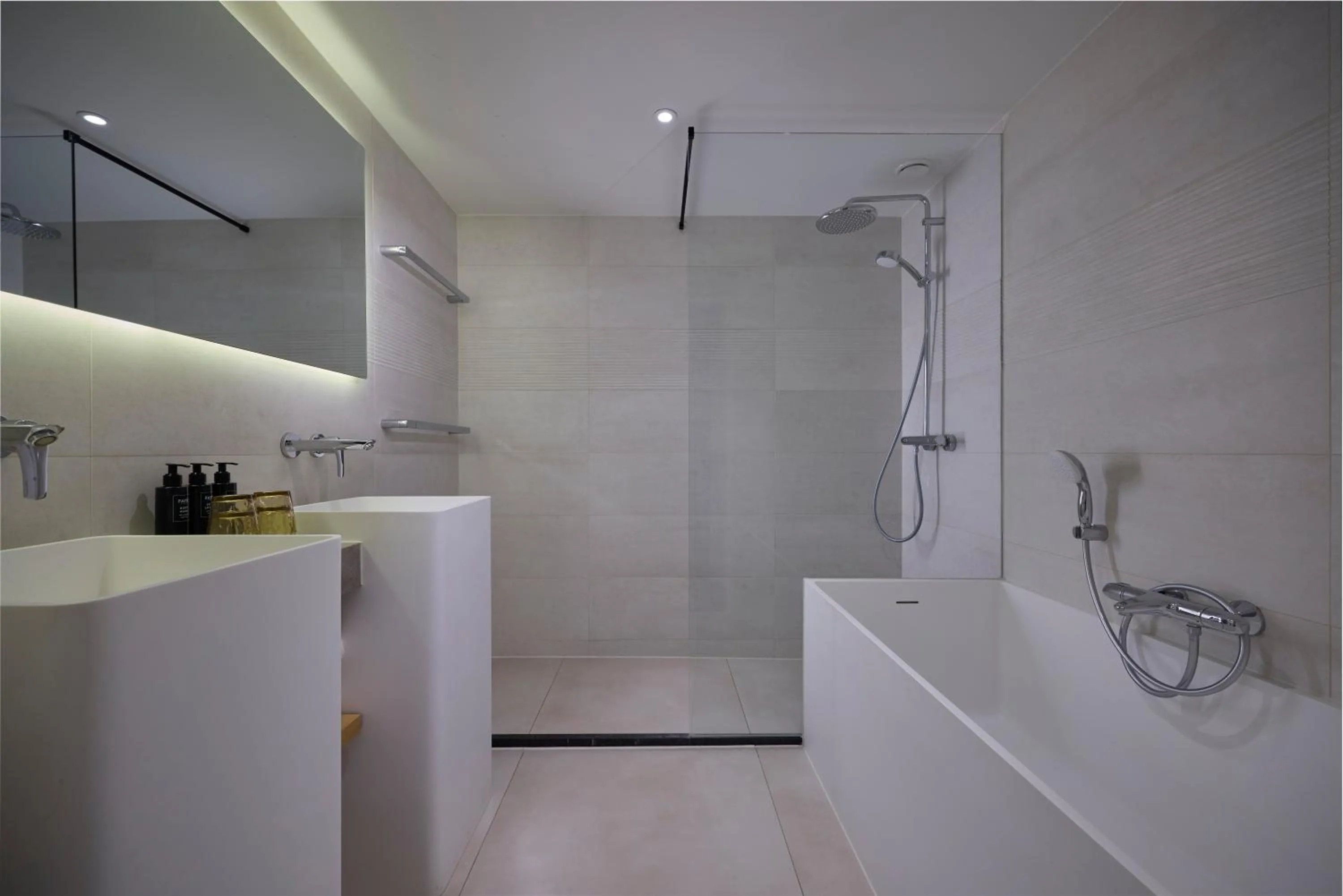 Bathroom in WestCord Strandhotel Seeduyn